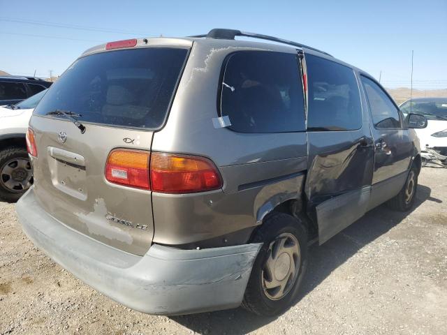 Photo 2 VIN: 4T3ZF13C5WU047188 - TOYOTA SIENNA LE 