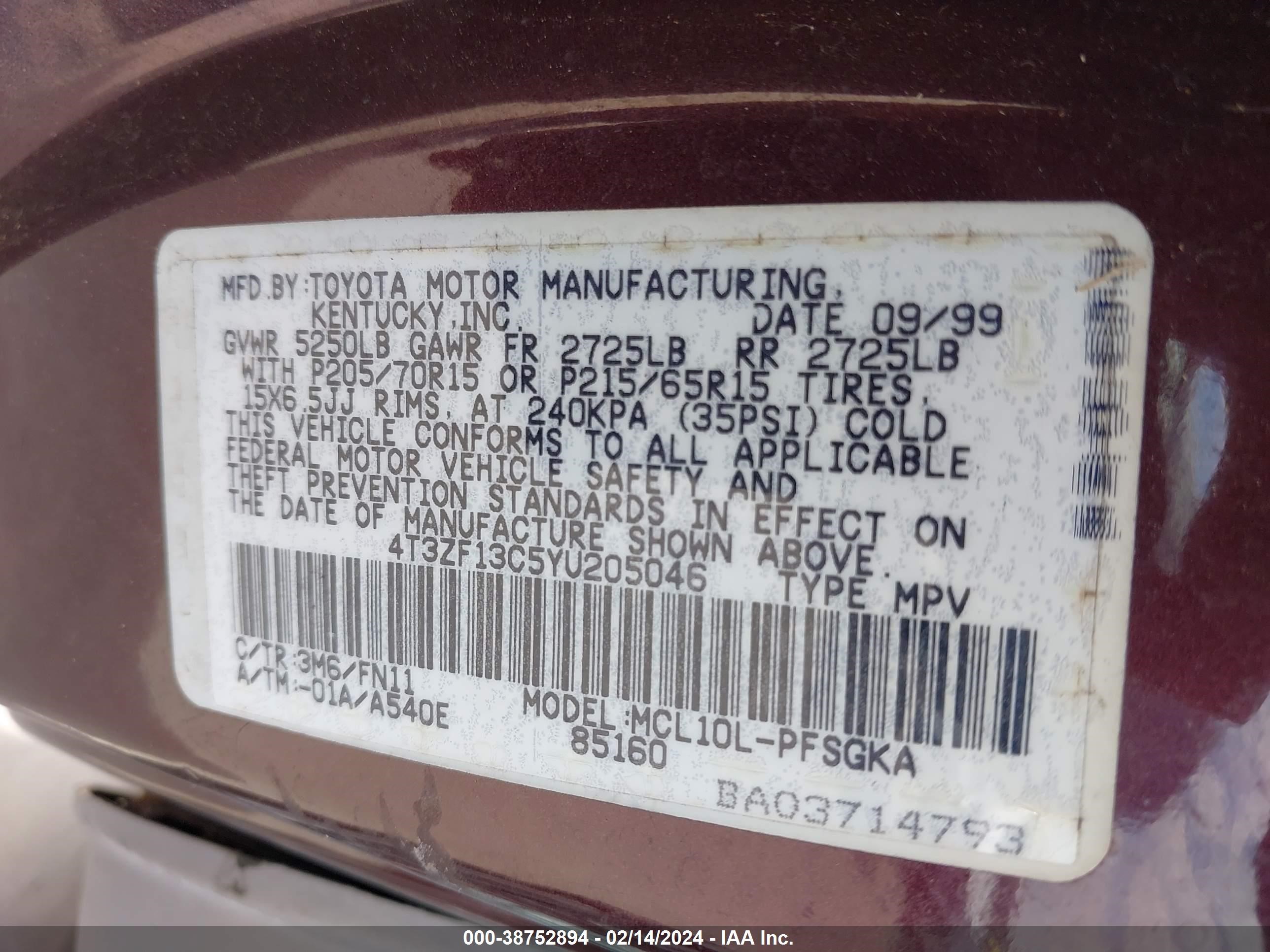 Photo 8 VIN: 4T3ZF13C5YU205046 - TOYOTA SIENNA 