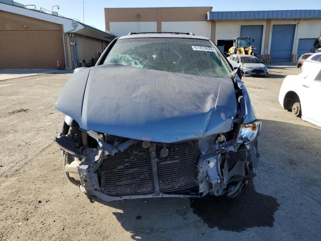 Photo 4 VIN: 4T3ZF13C5YU224681 - TOYOTA SIENNA 