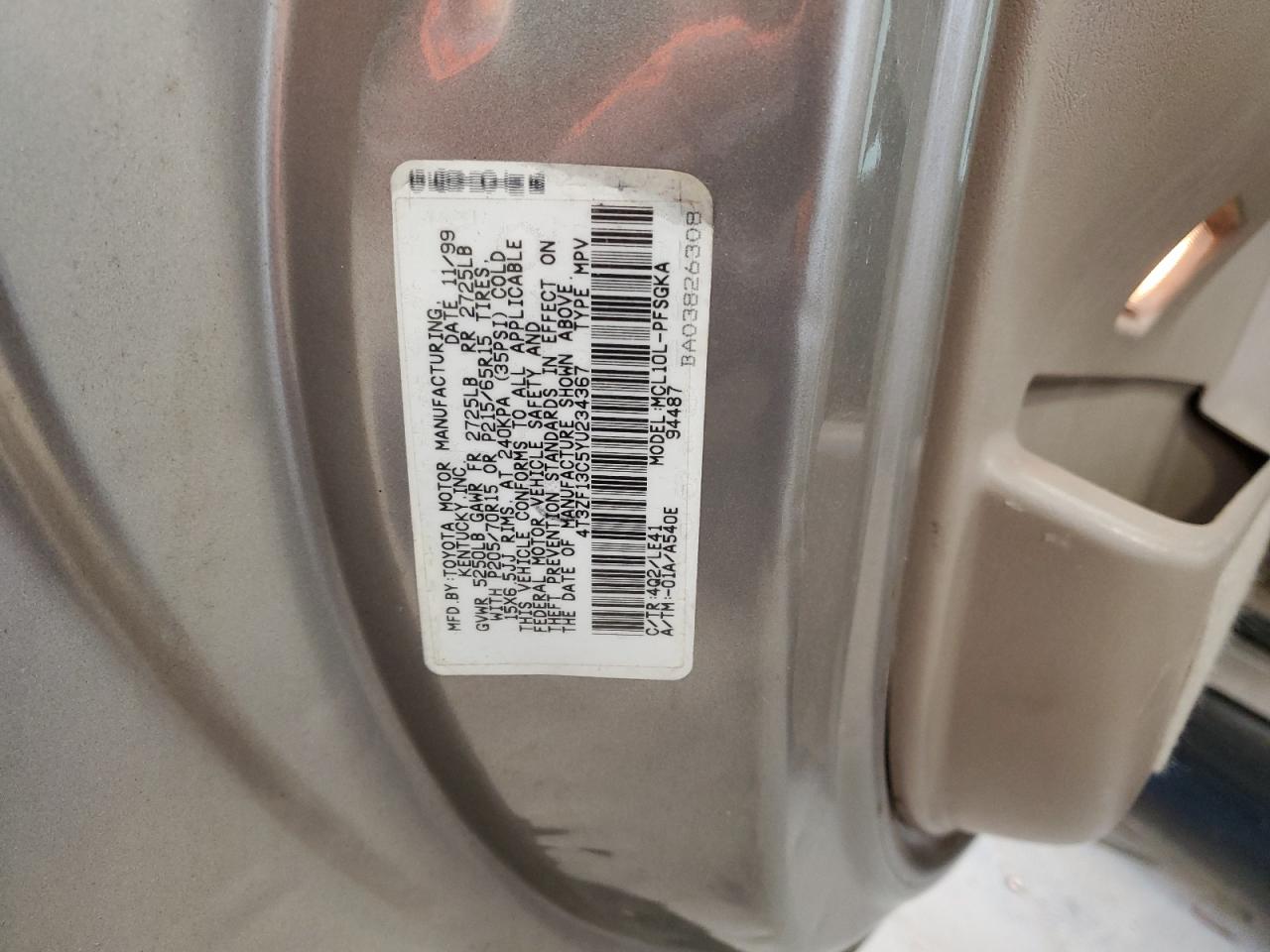 Photo 12 VIN: 4T3ZF13C5YU234367 - TOYOTA SIENNA 