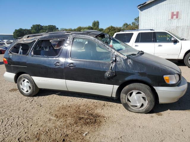 Photo 3 VIN: 4T3ZF13C5YU287280 - TOYOTA SIENNA LE 