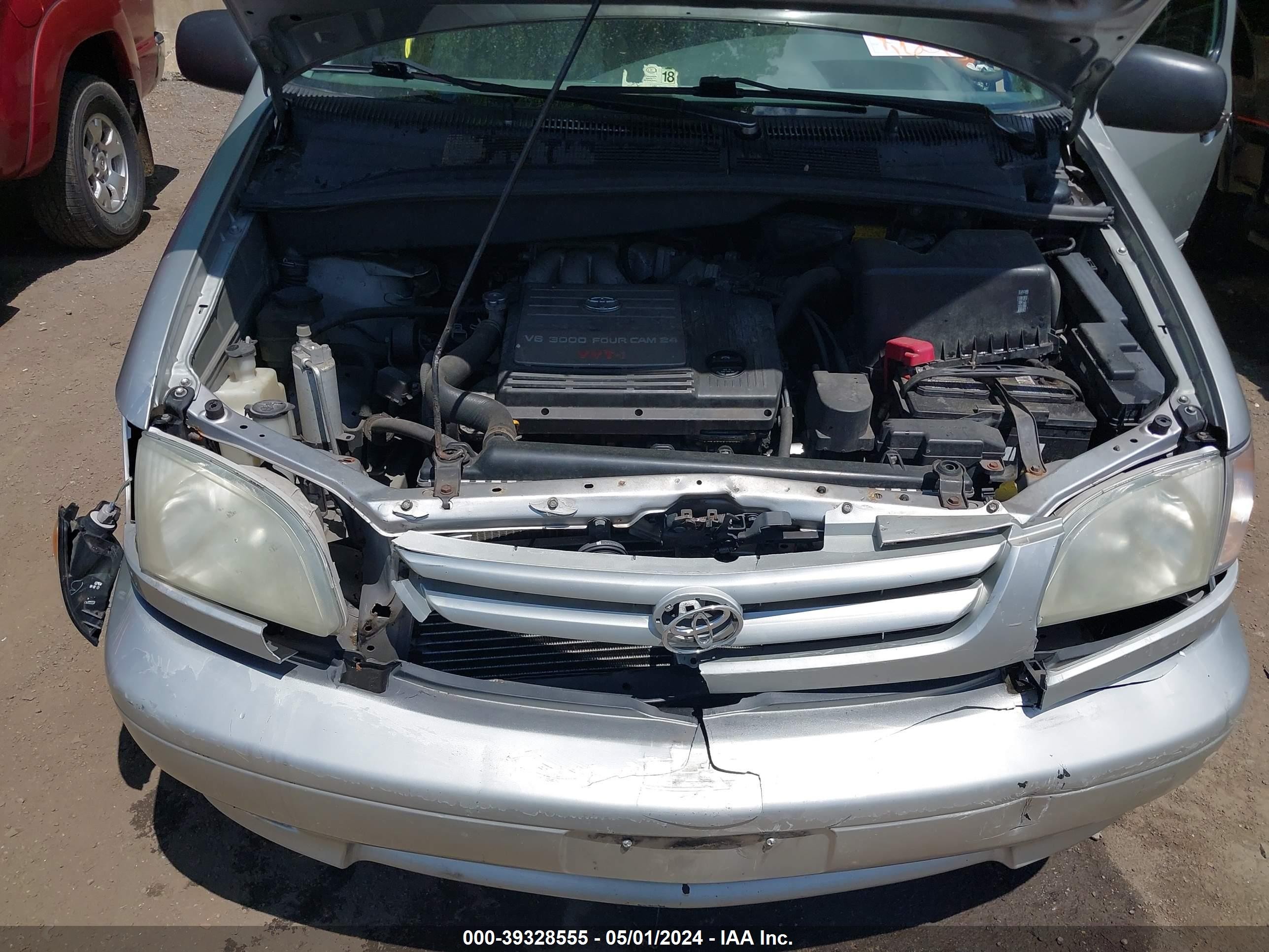 Photo 9 VIN: 4T3ZF13C63U550773 - TOYOTA SIENNA 