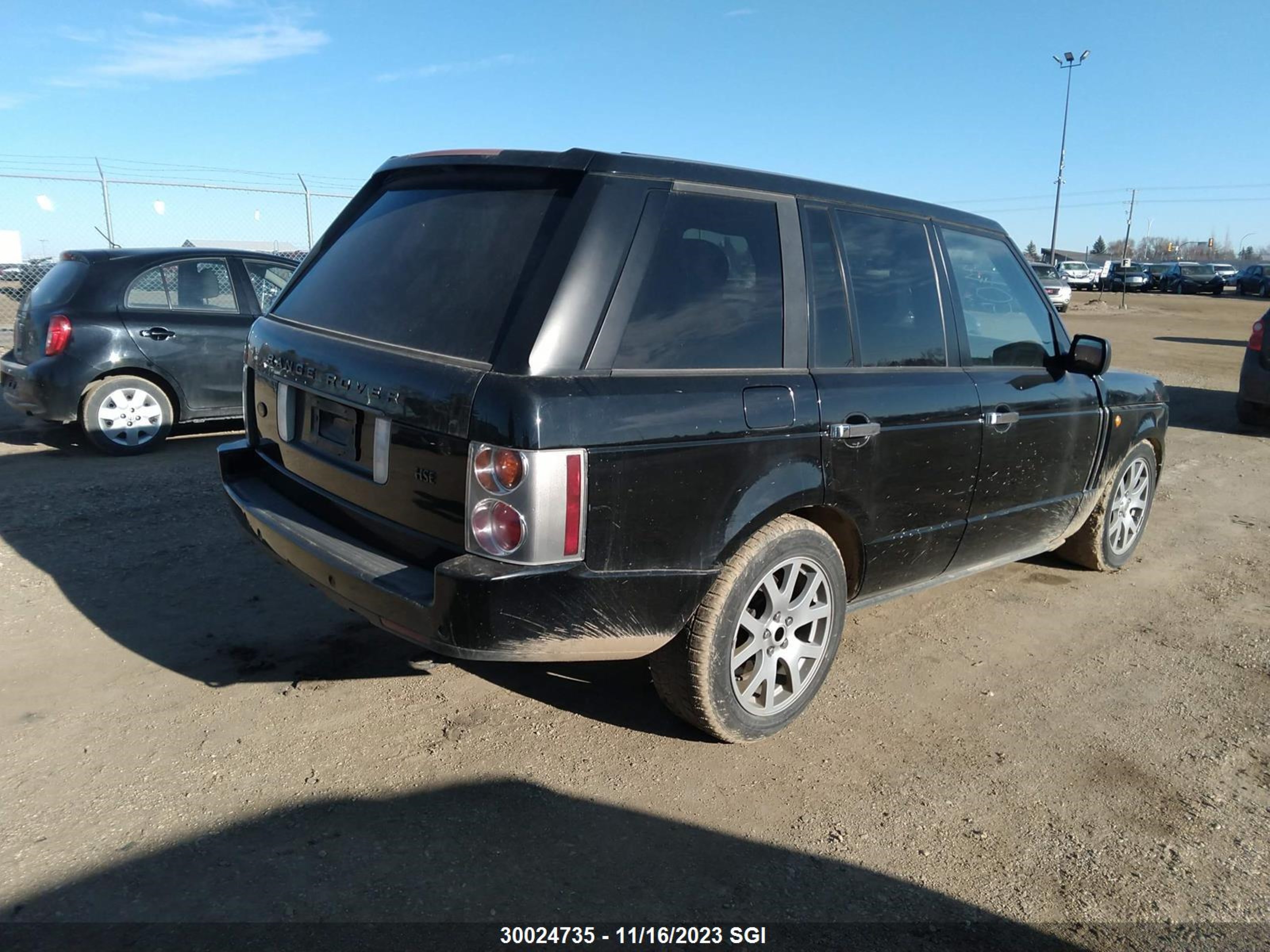 Photo 3 VIN: 4T3ZF13C6YU187981 - LAND ROVER RANGE ROVER 