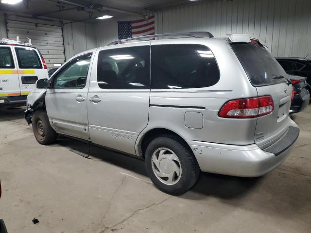 Photo 1 VIN: 4T3ZF13C72U457758 - TOYOTA SIENNA LE 