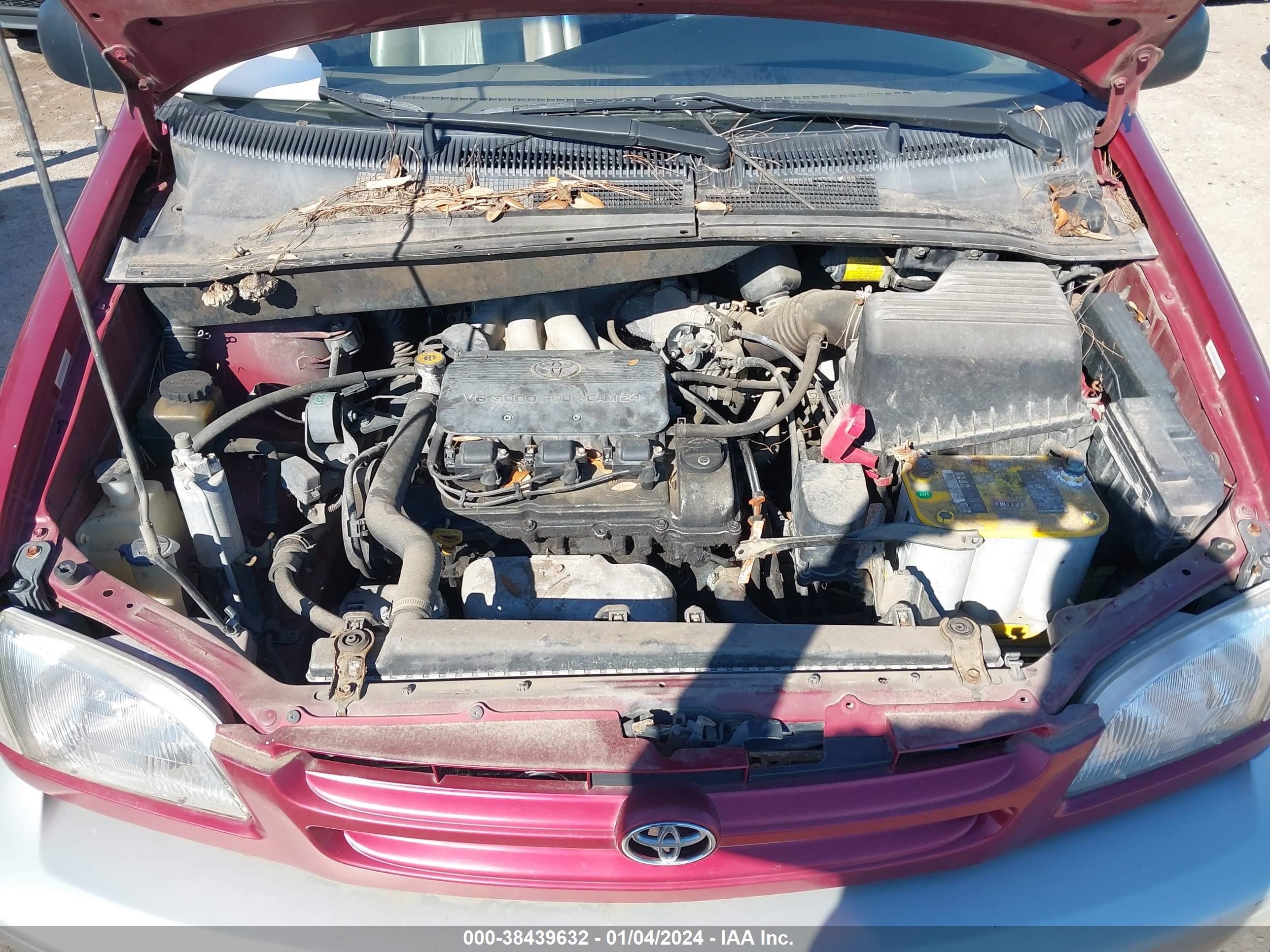 Photo 9 VIN: 4T3ZF13C7WU003547 - TOYOTA SIENNA 