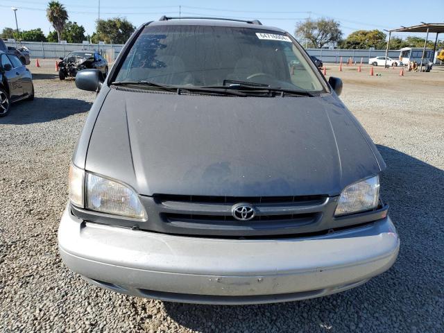 Photo 4 VIN: 4T3ZF13C8YU243449 - TOYOTA SIENNA LE 