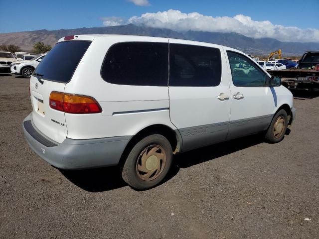 Photo 2 VIN: 4T3ZF13C8YU252345 - TOYOTA SIENNA LE 