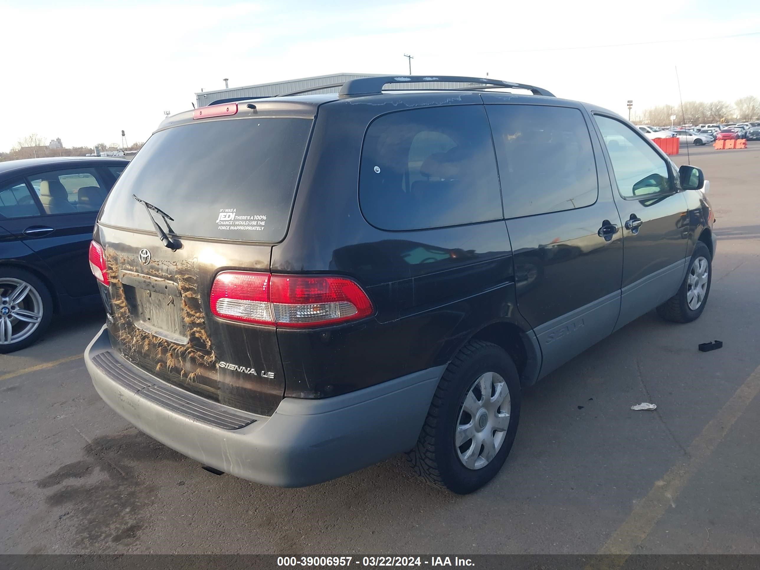 Photo 3 VIN: 4T3ZF13C91U354453 - TOYOTA SIENNA 