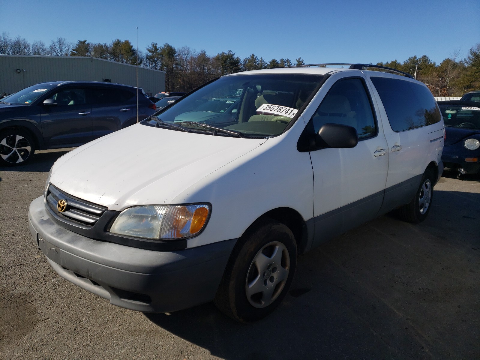 Photo 1 VIN: 4T3ZF13C91U366828 - TOYOTA SIENNA LE 