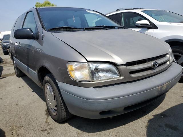 Photo 3 VIN: 4T3ZF13C9XU112853 - TOYOTA SIENNA LE 