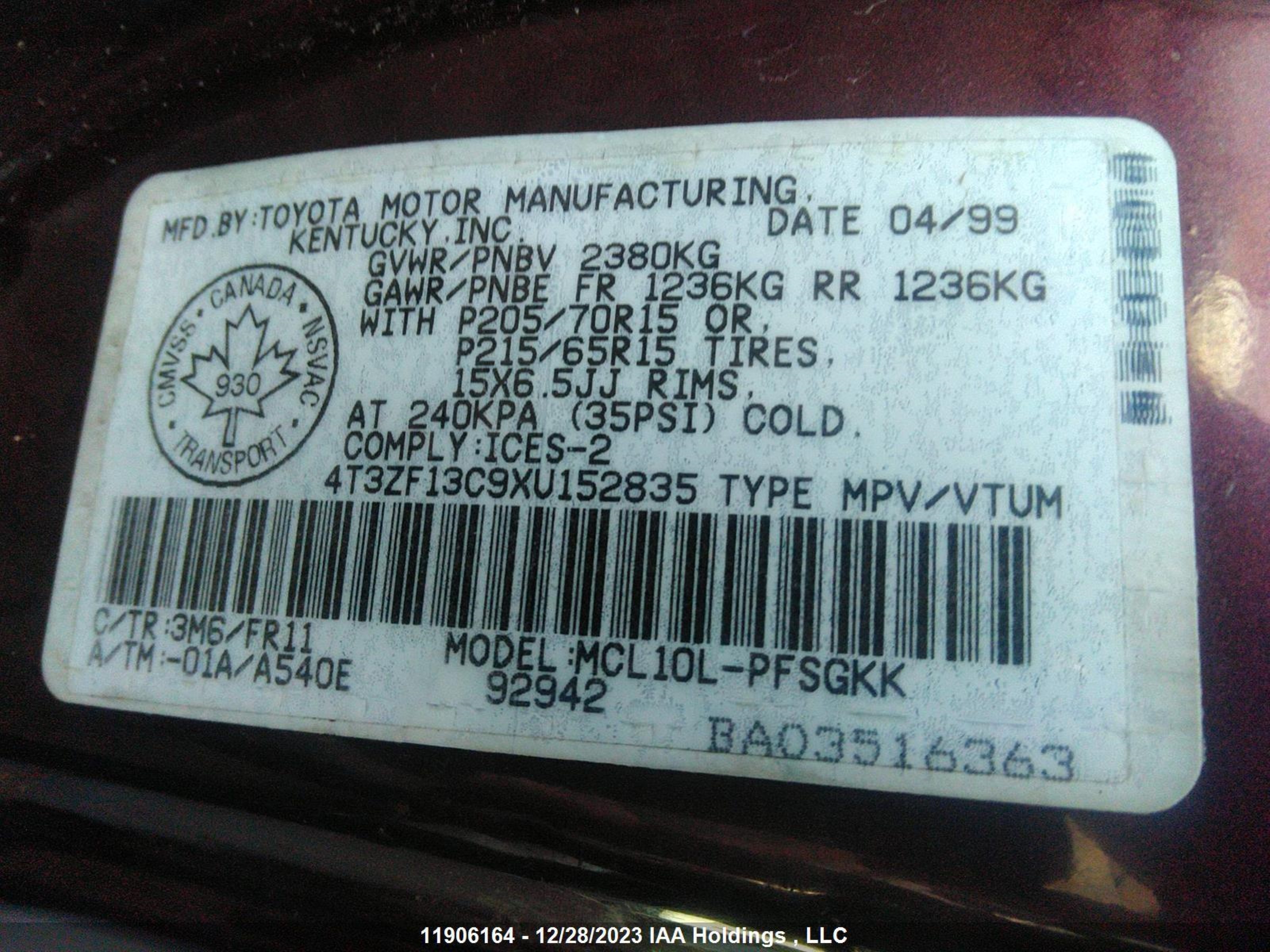 Photo 8 VIN: 4T3ZF13C9XU152835 - TOYOTA SIENNA 