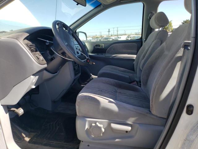 Photo 6 VIN: 4T3ZF13C9YU297360 - TOYOTA SIENNA LE 