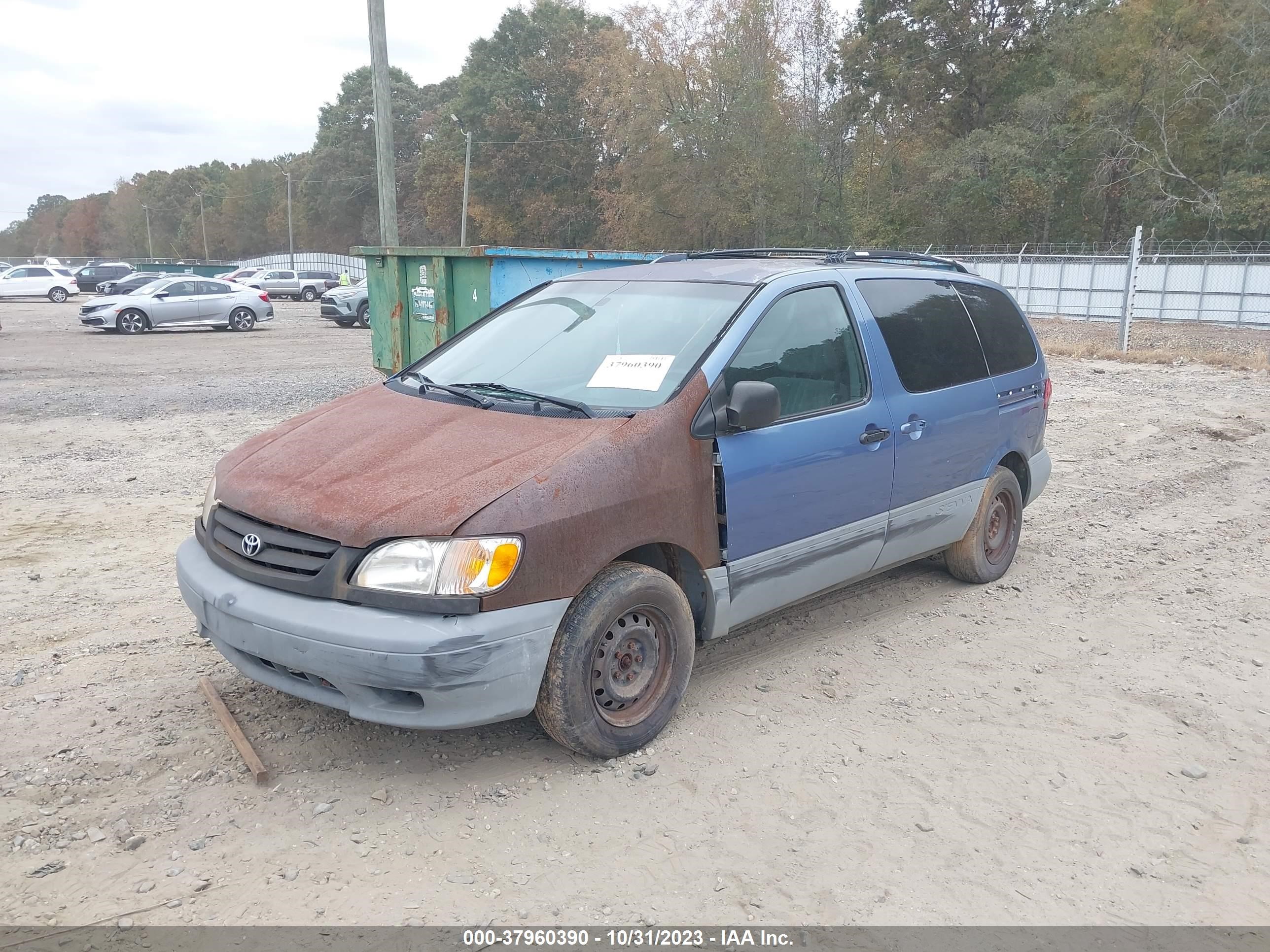 Photo 1 VIN: 4T3ZF13CX1U356969 - TOYOTA SIENNA 