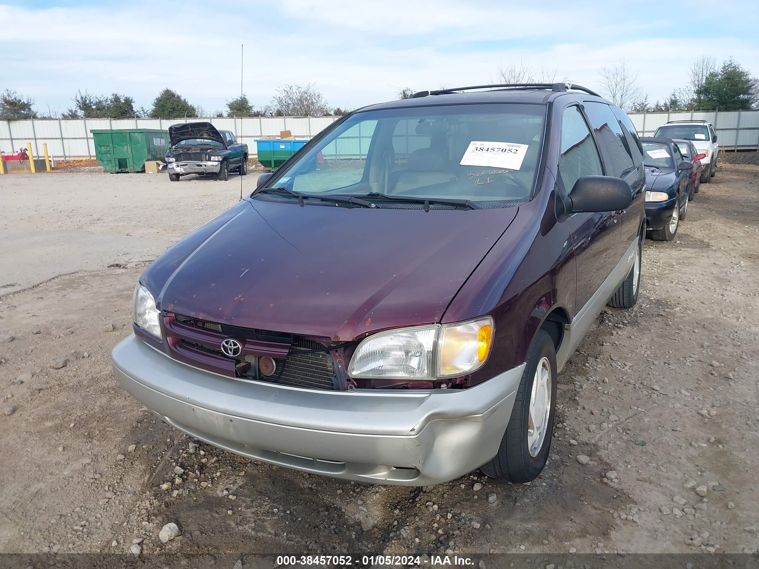 Photo 5 VIN: 4T3ZF13CXXU133954 - TOYOTA SIENNA 