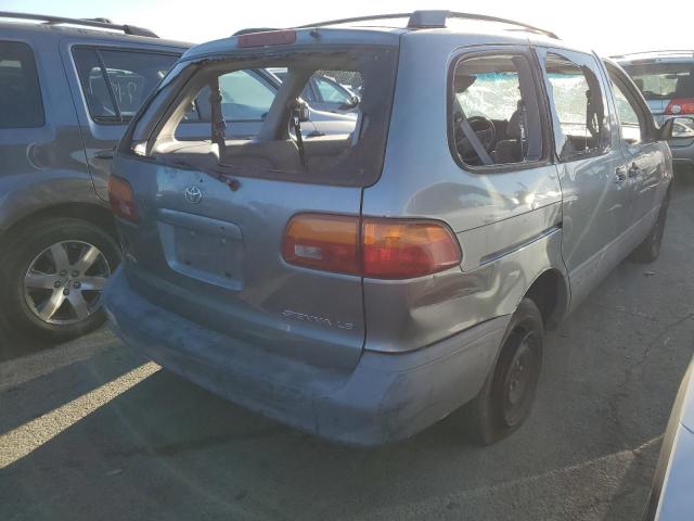 Photo 2 VIN: 4T3ZF13CXYU272905 - TOYOTA SIENNA LE 