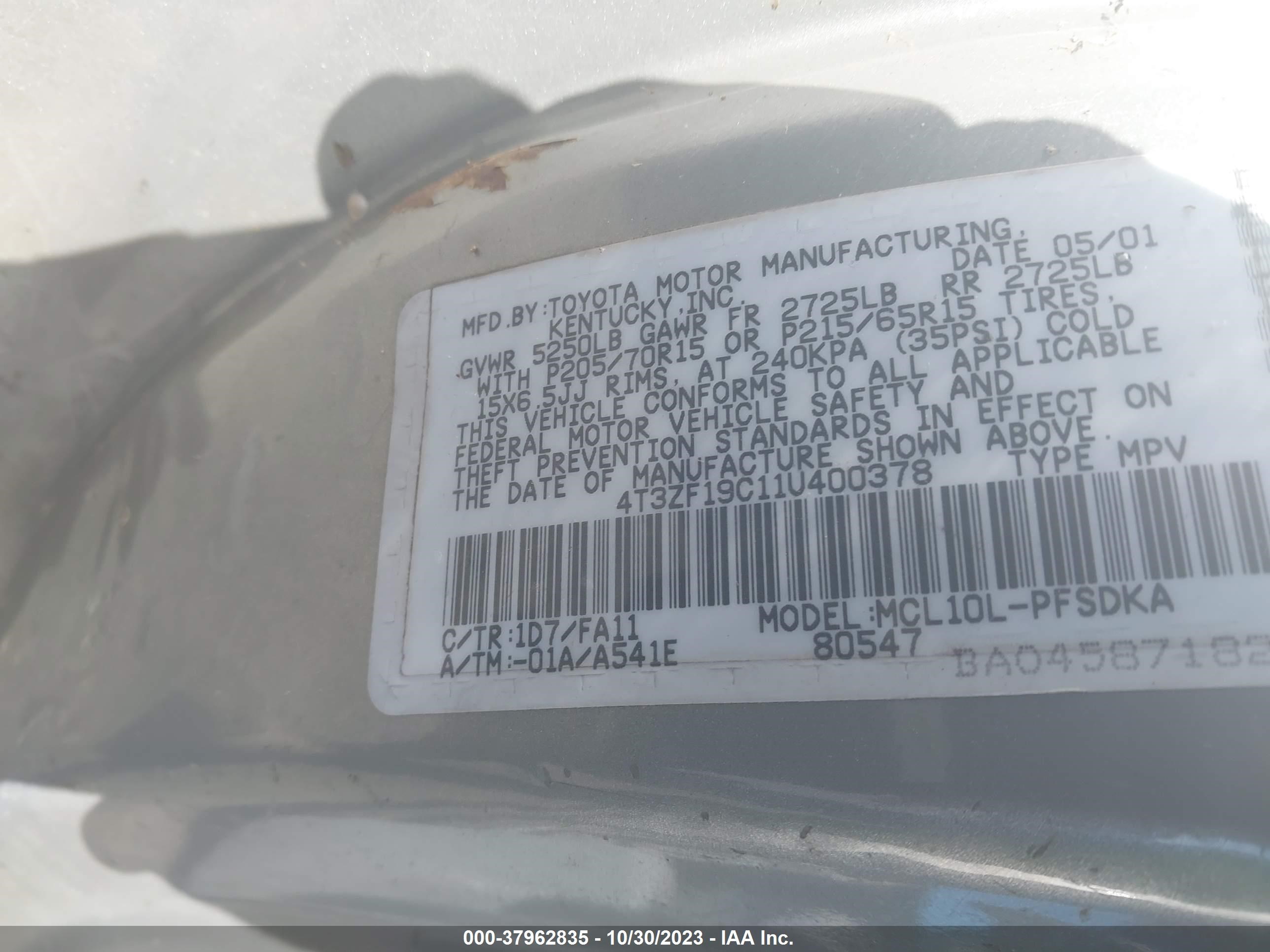 Photo 8 VIN: 4T3ZF19C11U400378 - TOYOTA SIENNA 