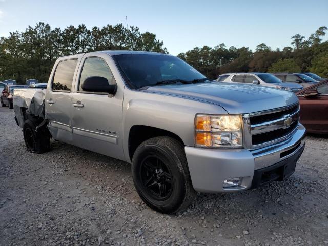 Photo 3 VIN: 4T3ZF19C2XU102236 - CHEVROLET SILVERADO 