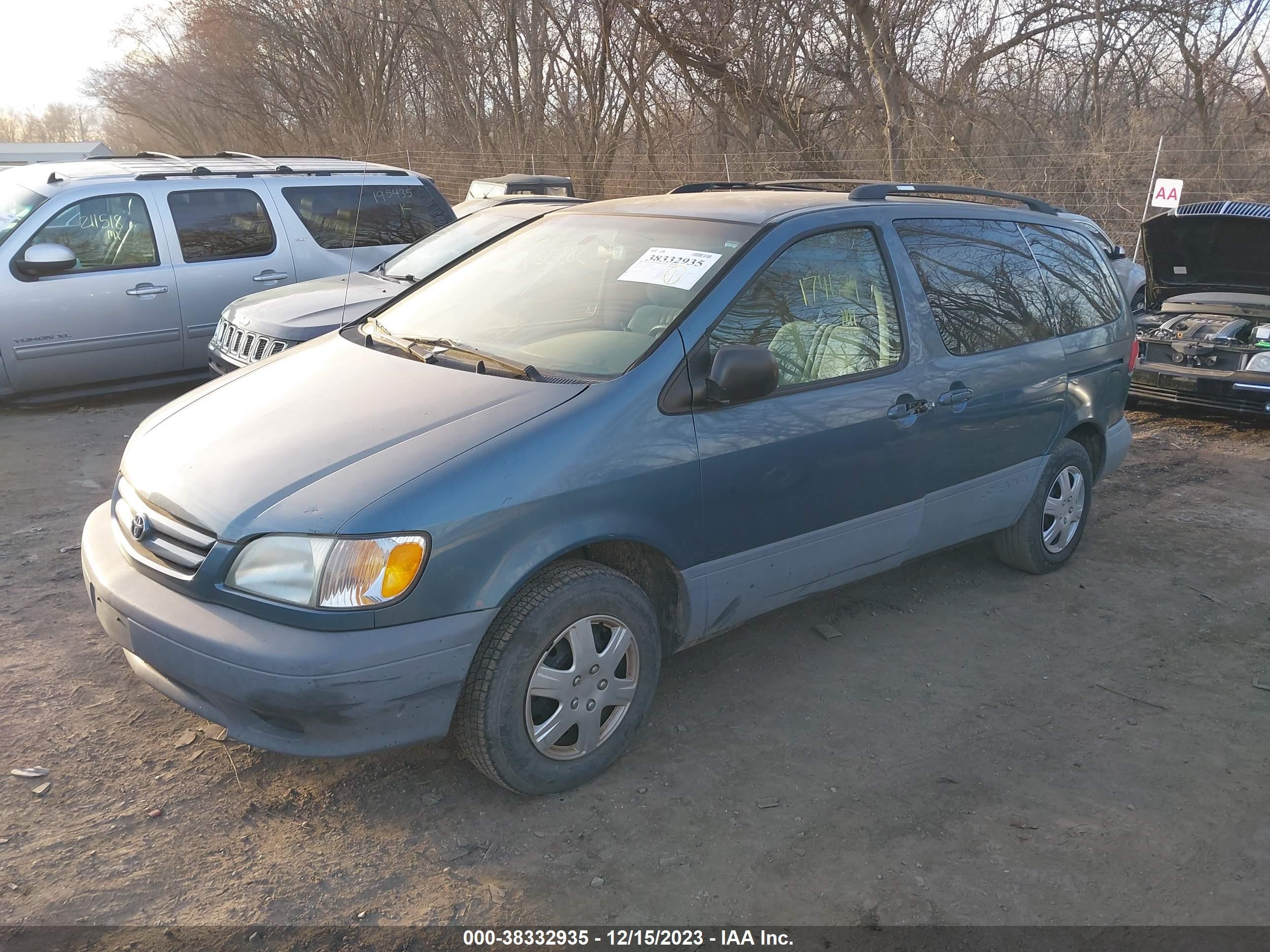 Photo 1 VIN: 4T3ZF19C32U459319 - TOYOTA SIENNA 