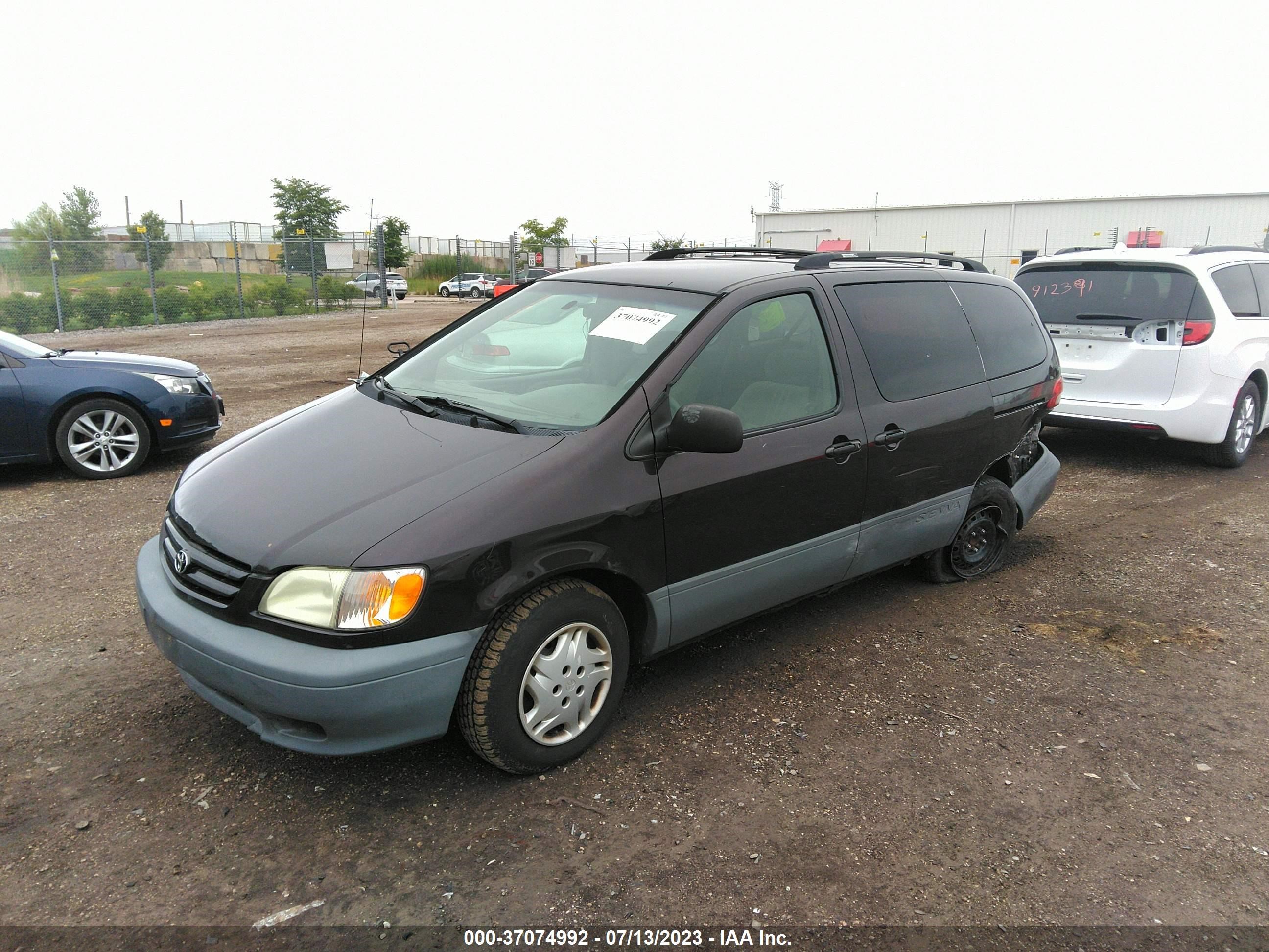 Photo 1 VIN: 4T3ZF19C62U499300 - TOYOTA SIENNA 