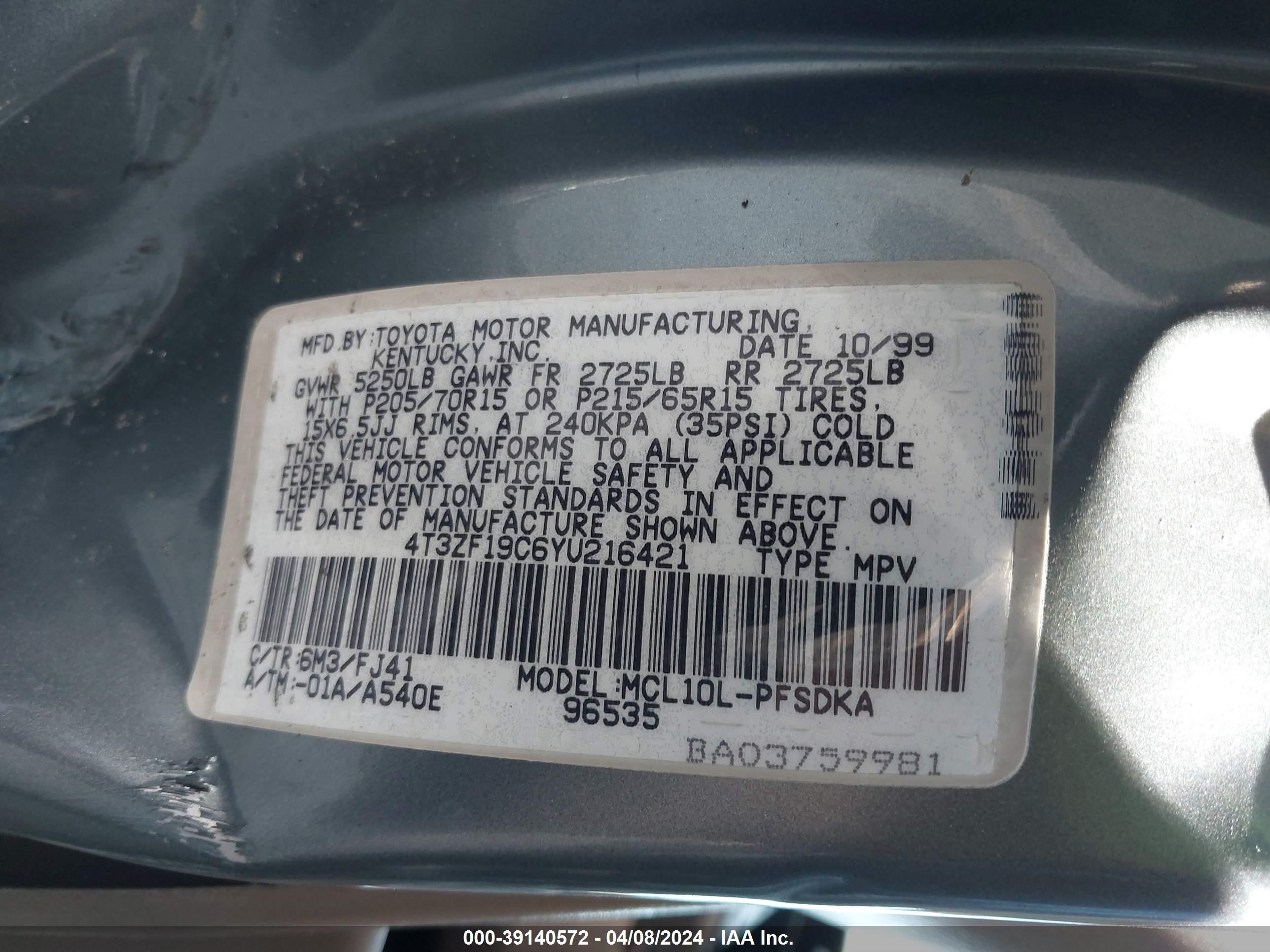 Photo 8 VIN: 4T3ZF19C6YU216421 - TOYOTA SIENNA 