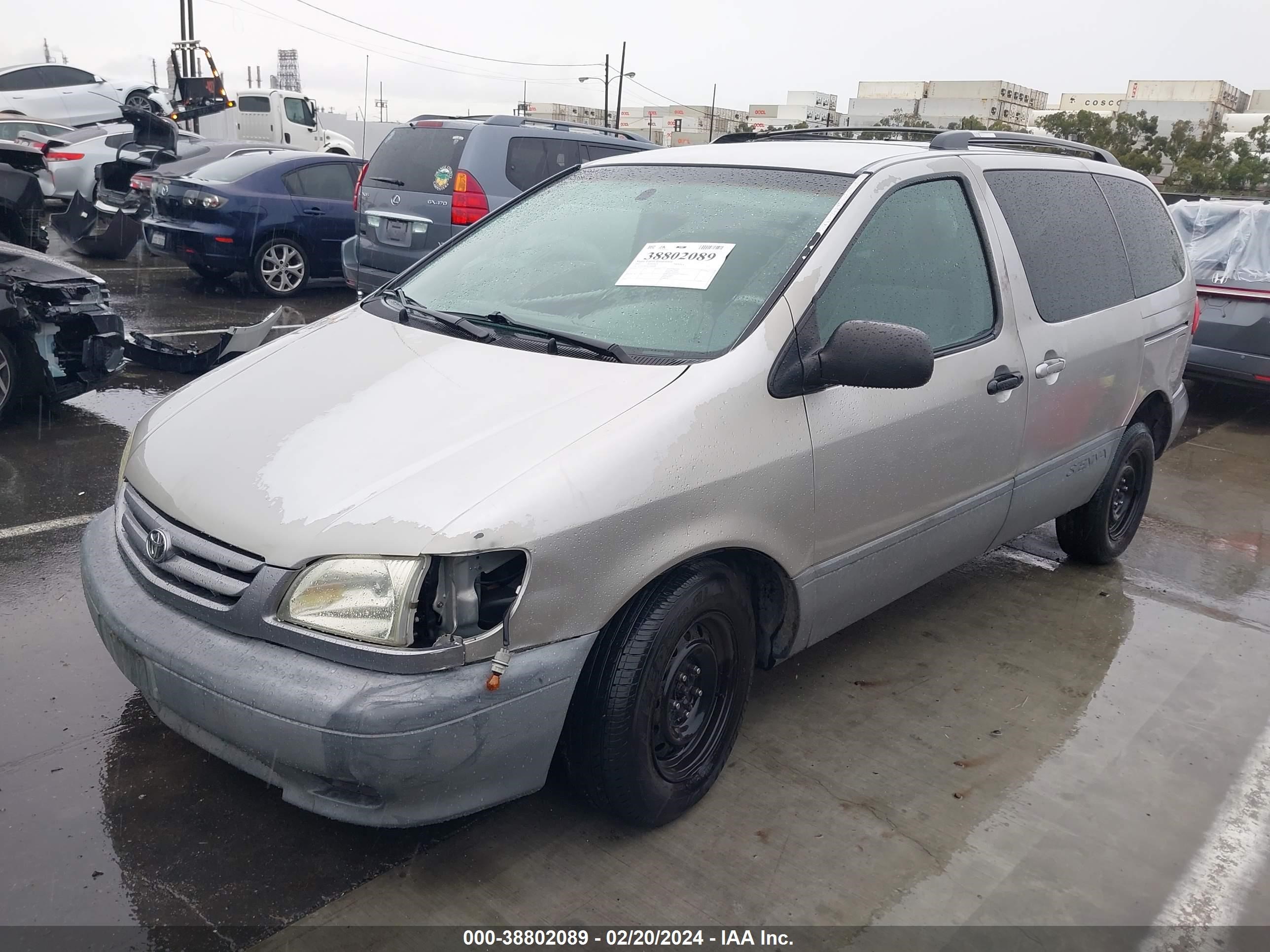 Photo 1 VIN: 4T3ZF19C82U482028 - TOYOTA SIENNA 