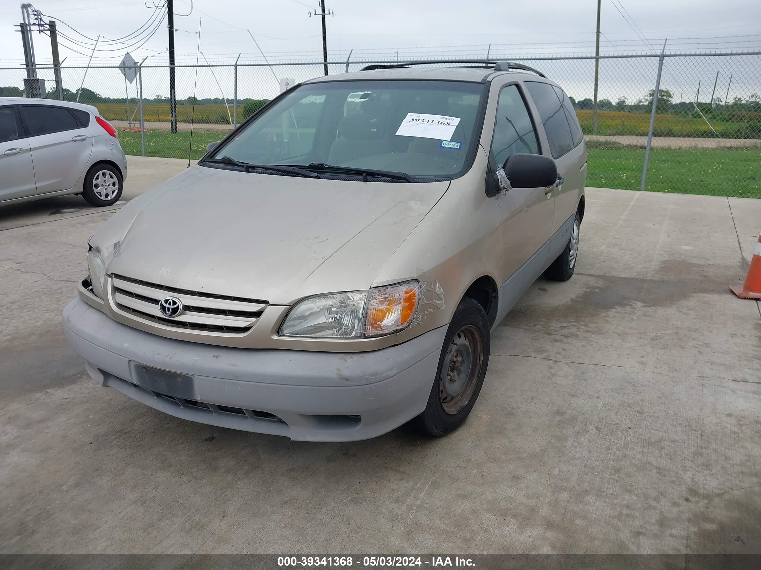 Photo 1 VIN: 4T3ZF19C83U537627 - TOYOTA SIENNA 