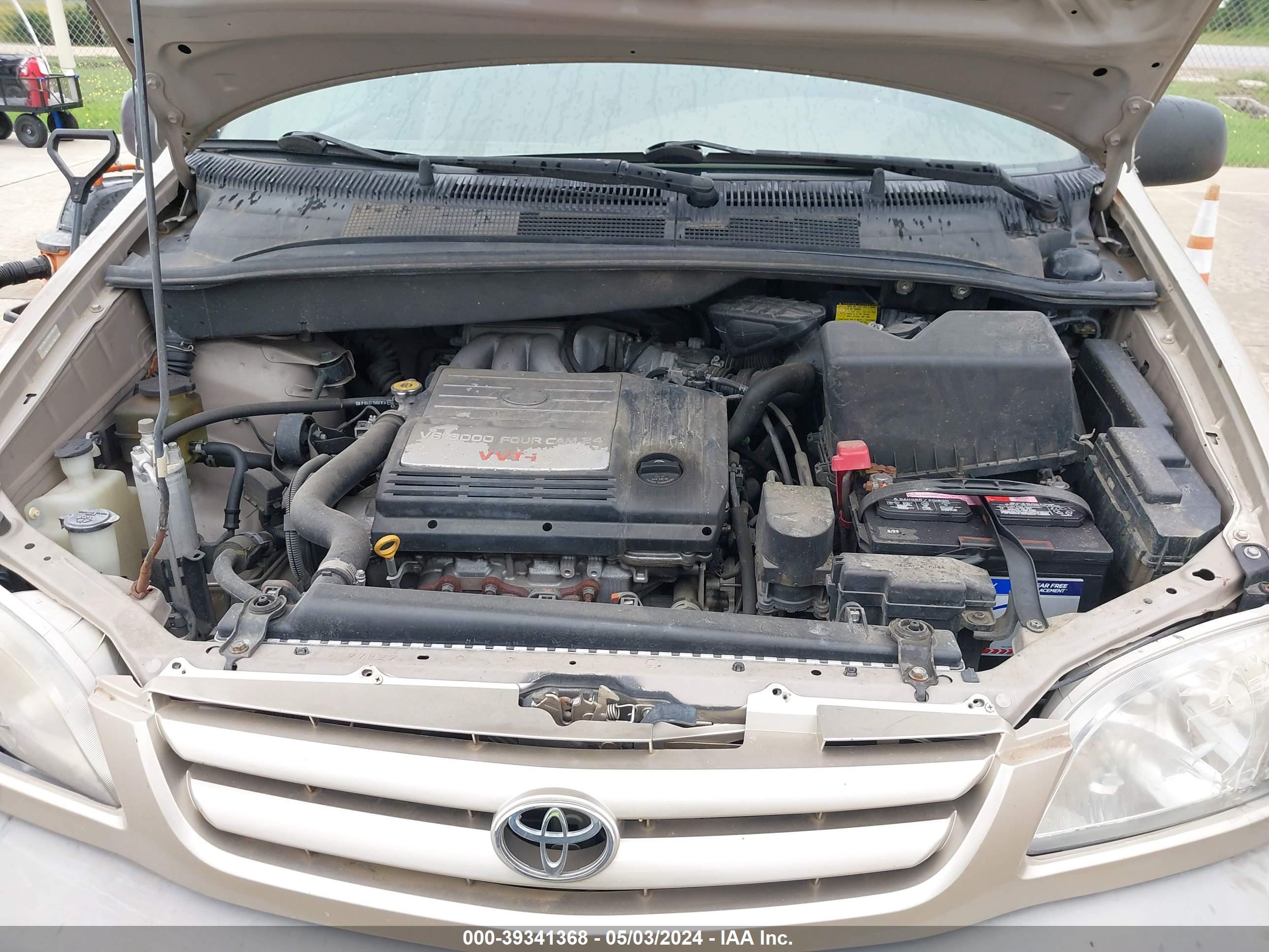 Photo 9 VIN: 4T3ZF19C83U537627 - TOYOTA SIENNA 