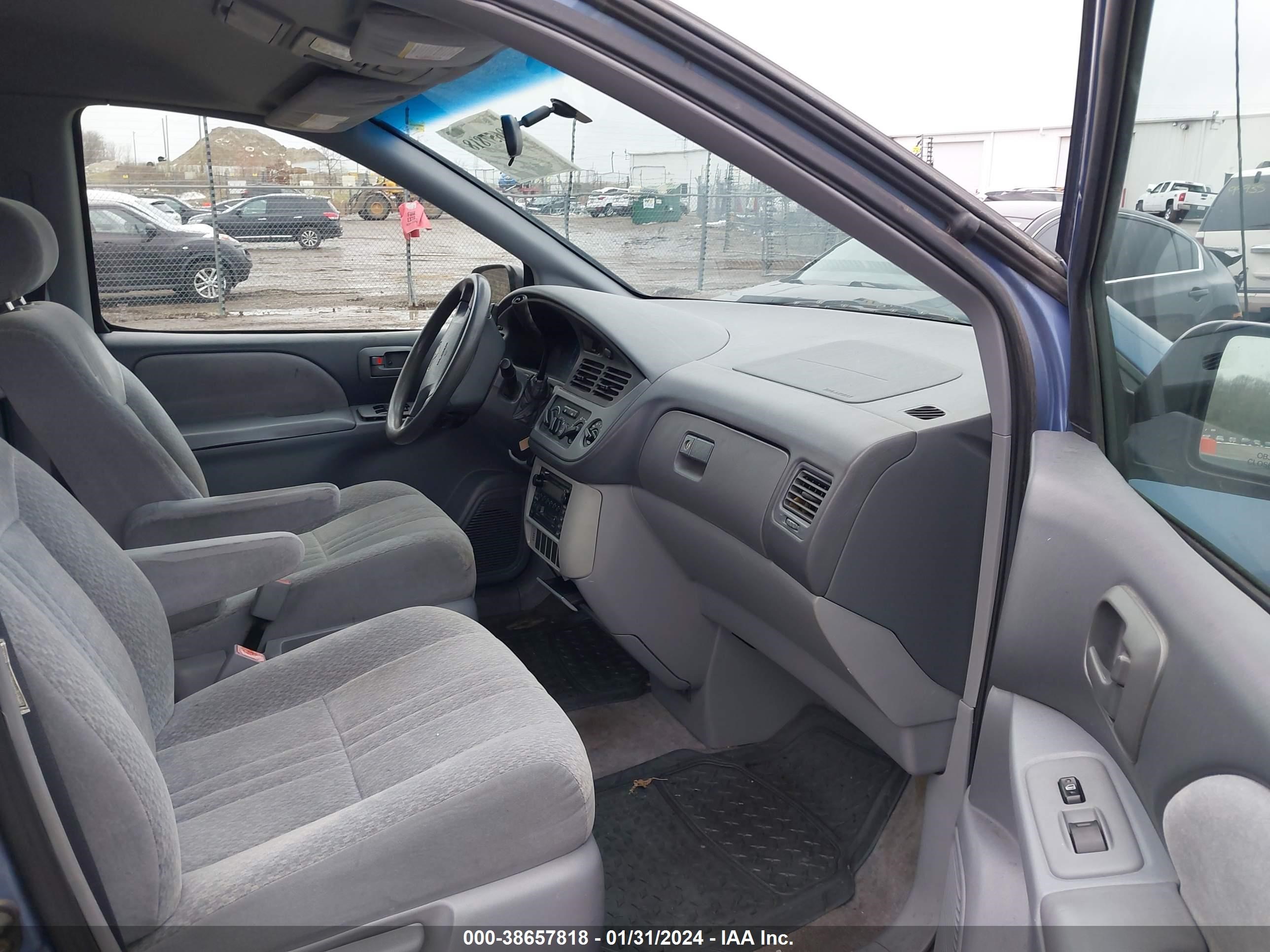 Photo 4 VIN: 4T3ZF19CX3U544353 - TOYOTA SIENNA 