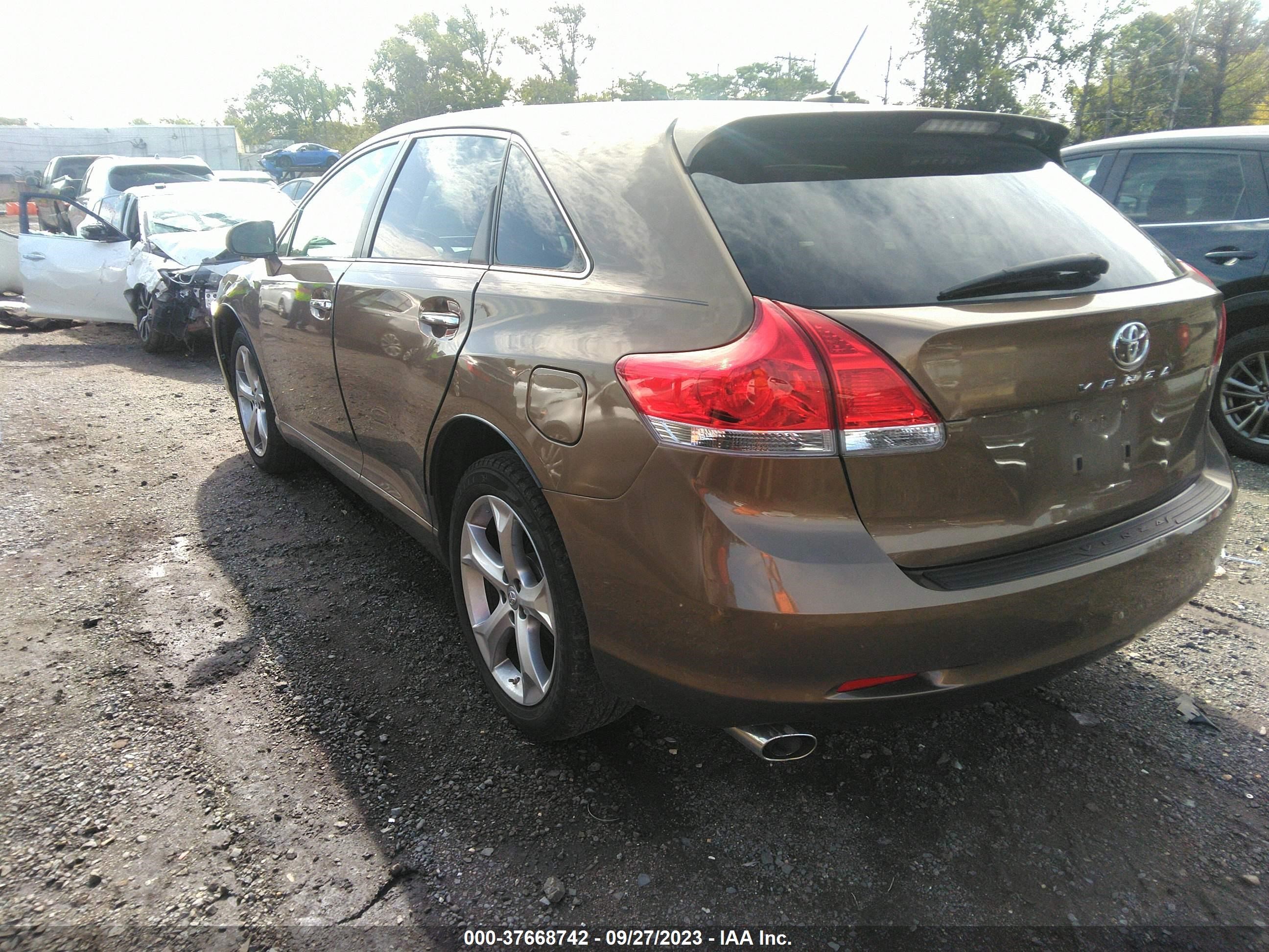 Photo 2 VIN: 4T3ZK11A39U004454 - TOYOTA VENZA 