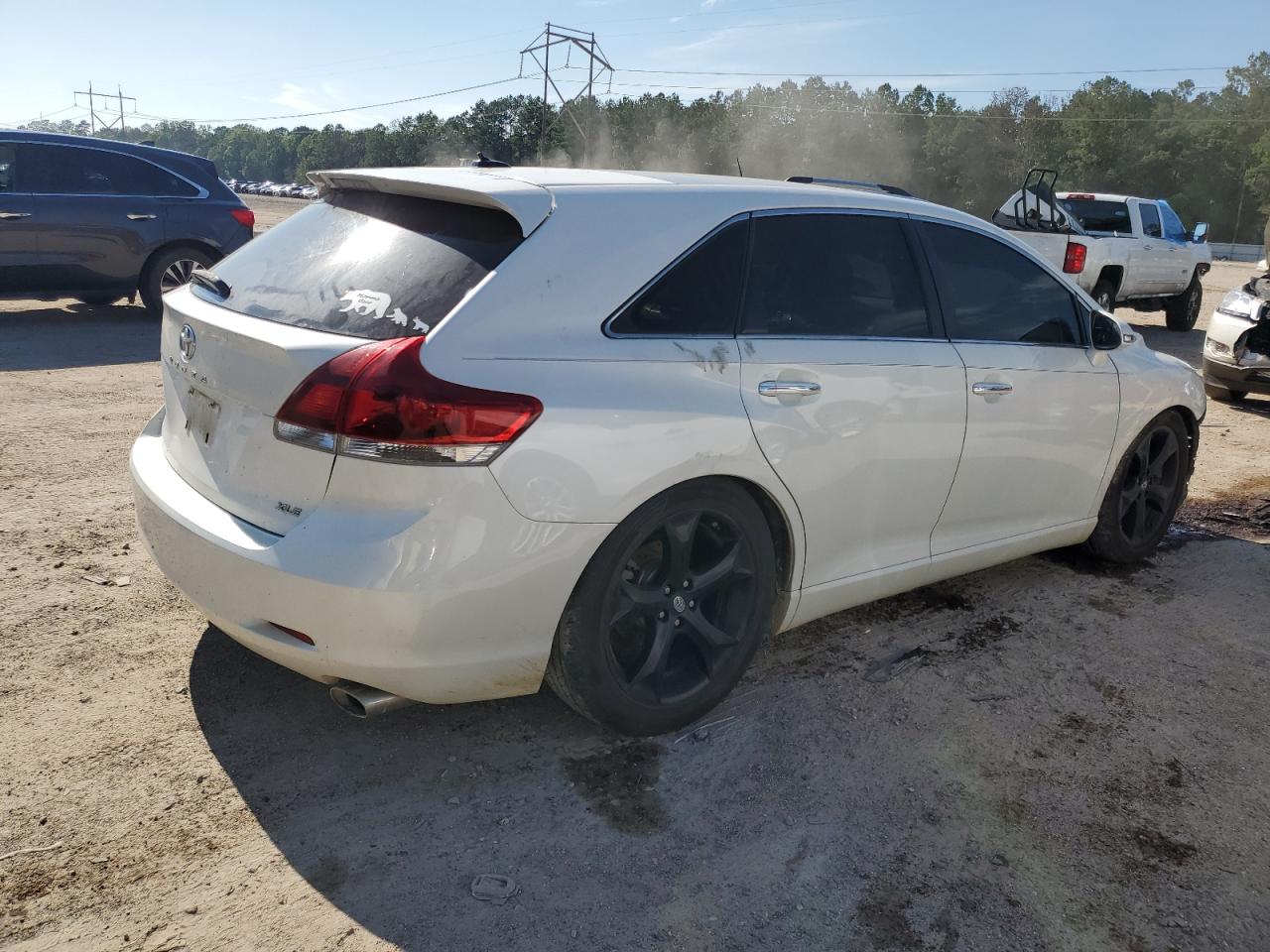 Photo 2 VIN: 4T3ZK3BB1FU072511 - TOYOTA VENZA 