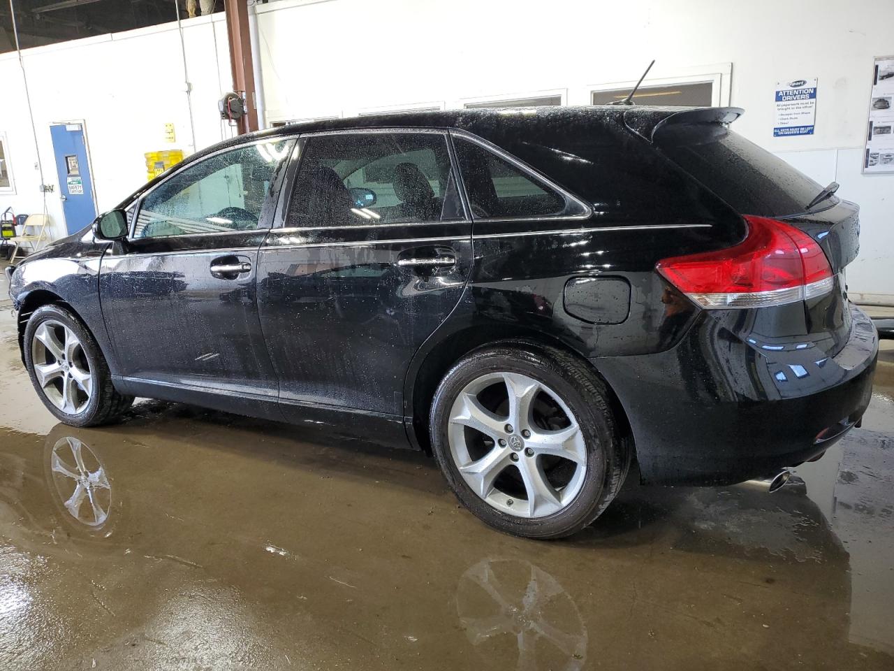 Photo 1 VIN: 4T3ZK3BB3BU040962 - TOYOTA VENZA 