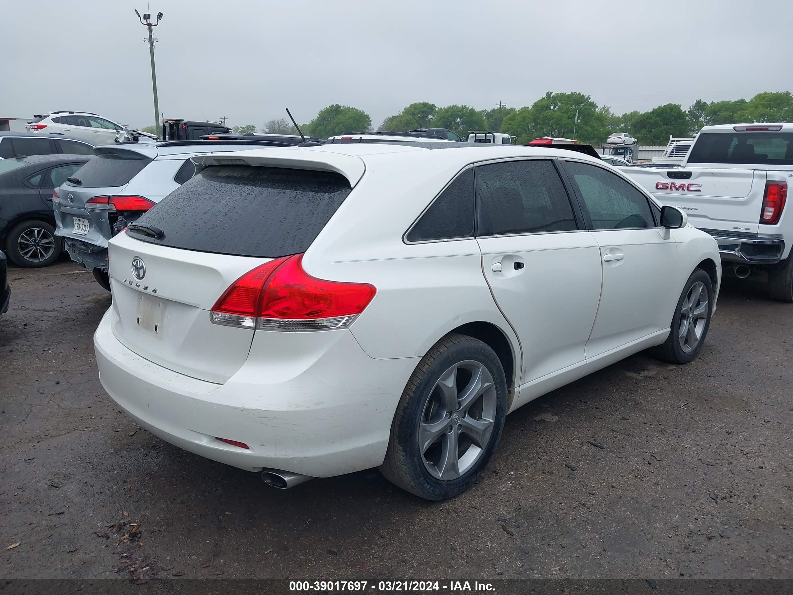 Photo 3 VIN: 4T3ZK3BB4BU044955 - TOYOTA VENZA 