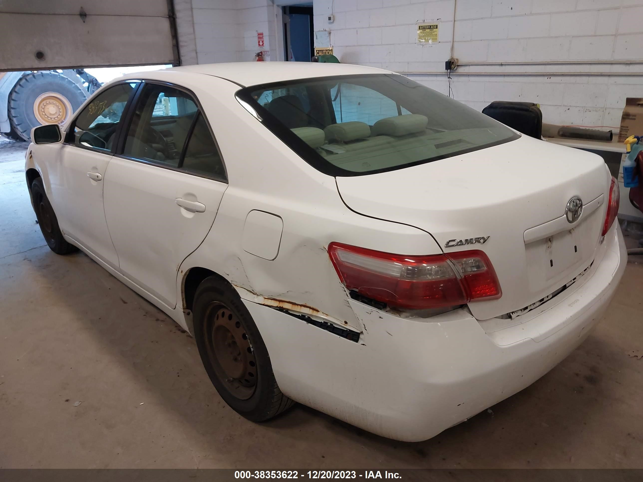 Photo 2 VIN: 4T4BE46K08R030275 - TOYOTA CAMRY 