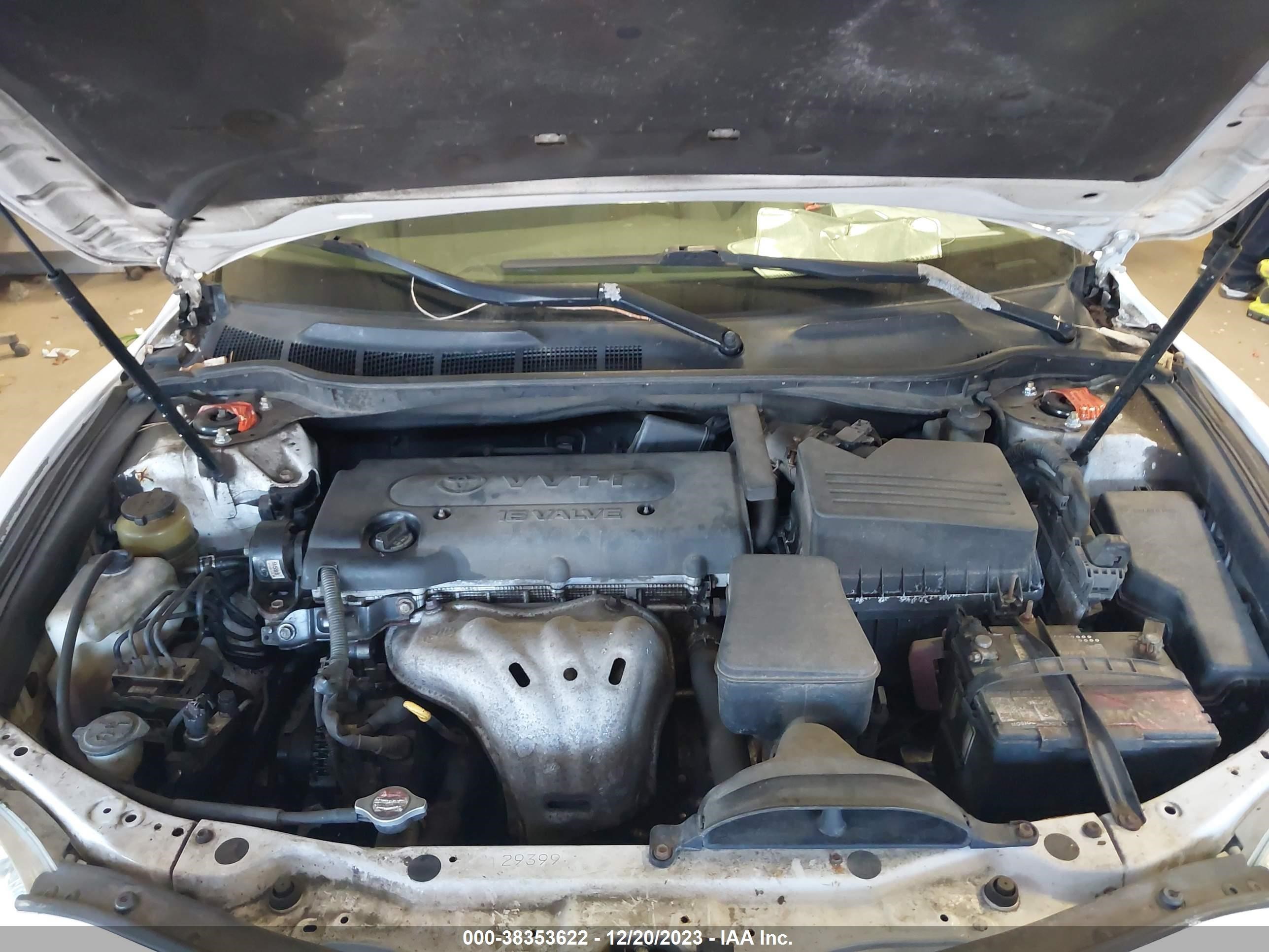 Photo 9 VIN: 4T4BE46K08R030275 - TOYOTA CAMRY 