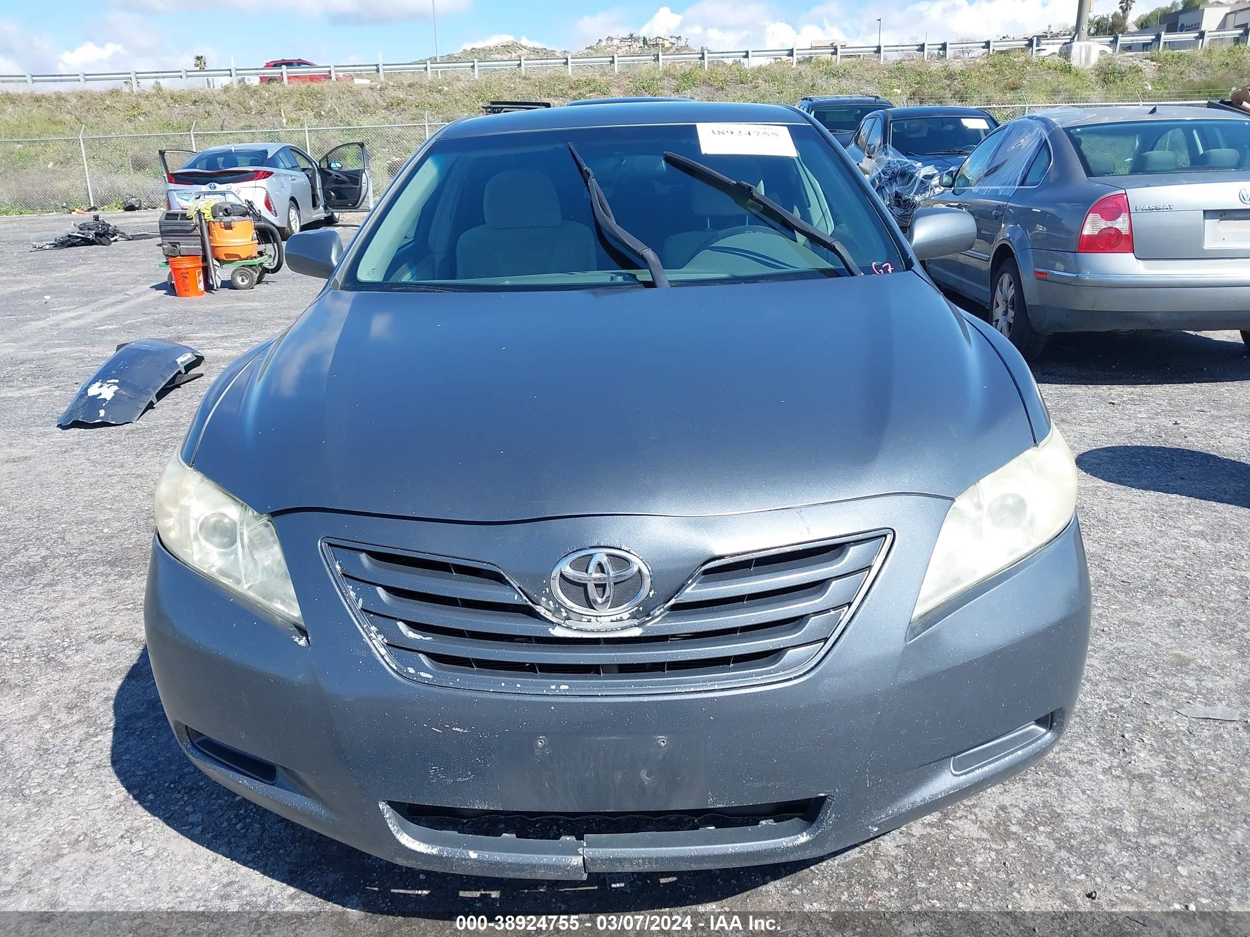 Photo 12 VIN: 4T4BE46K08R040966 - TOYOTA CAMRY 