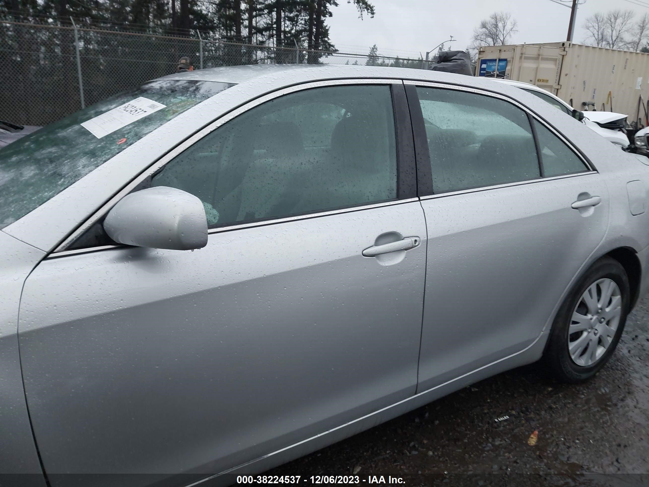 Photo 14 VIN: 4T4BE46K09R064850 - TOYOTA CAMRY 