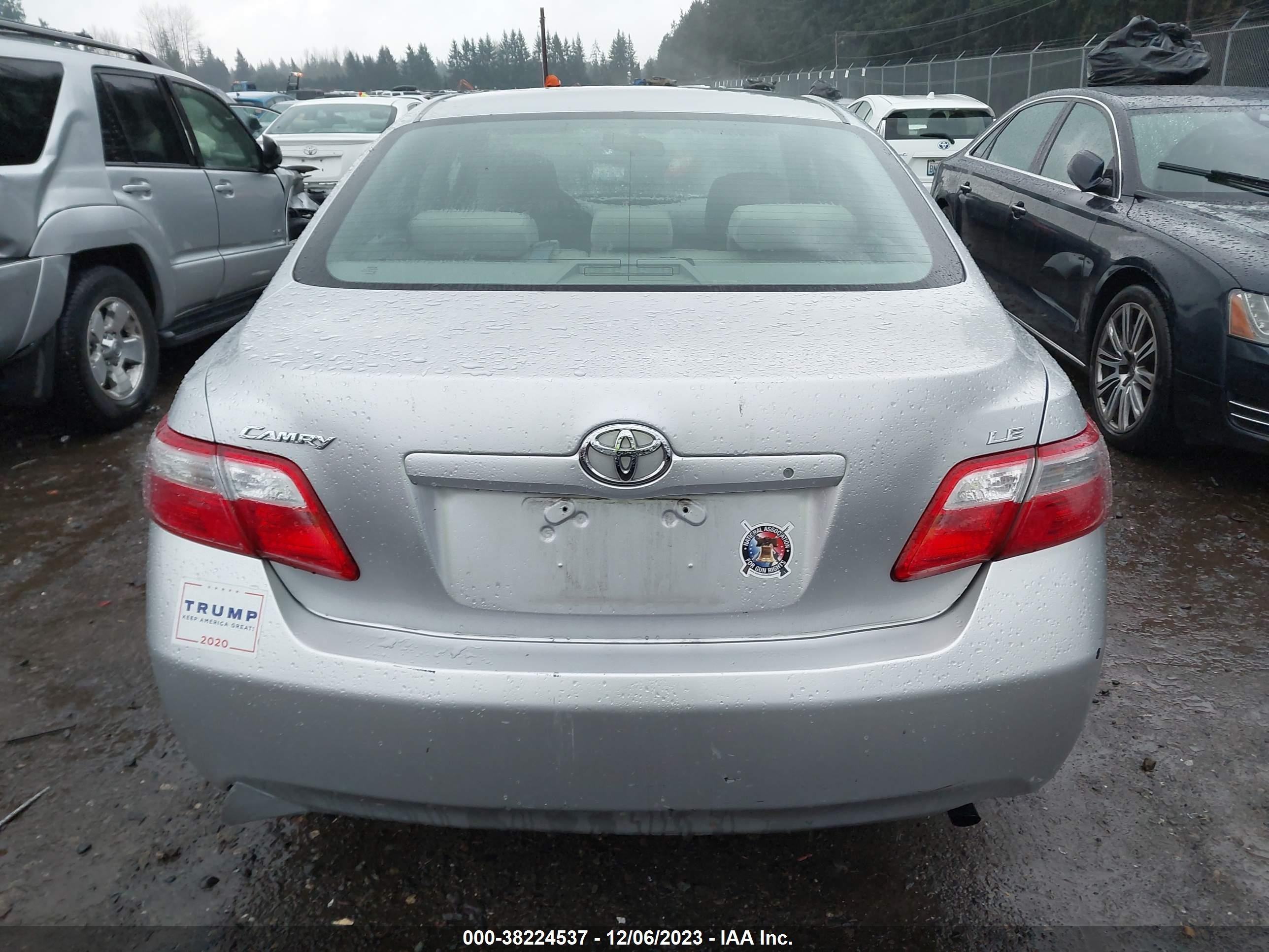 Photo 16 VIN: 4T4BE46K09R064850 - TOYOTA CAMRY 