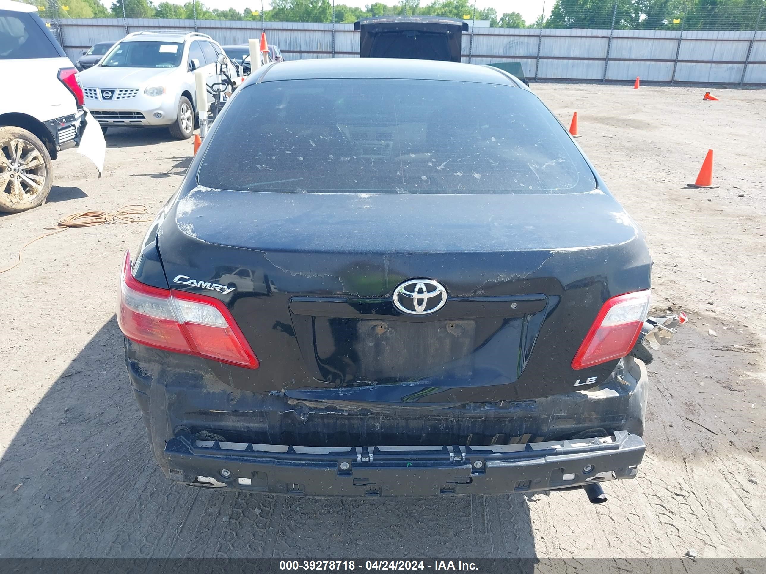 Photo 14 VIN: 4T4BE46K18R018572 - TOYOTA CAMRY 