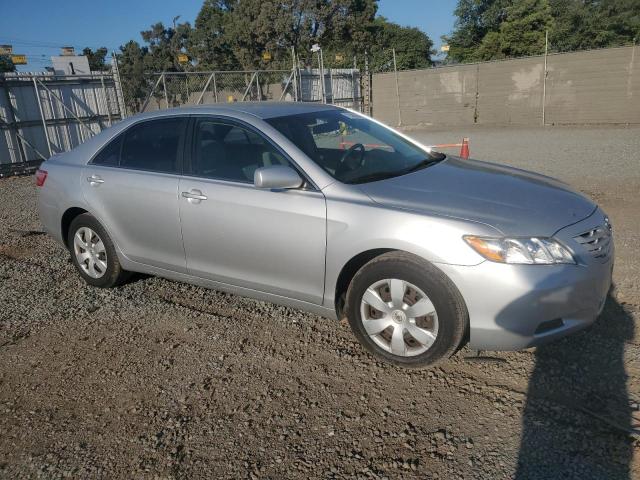 Photo 3 VIN: 4T4BE46K18R027384 - TOYOTA CAMRY CE 