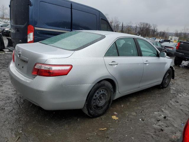 Photo 2 VIN: 4T4BE46K19R067658 - TOYOTA CAMRY BASE 