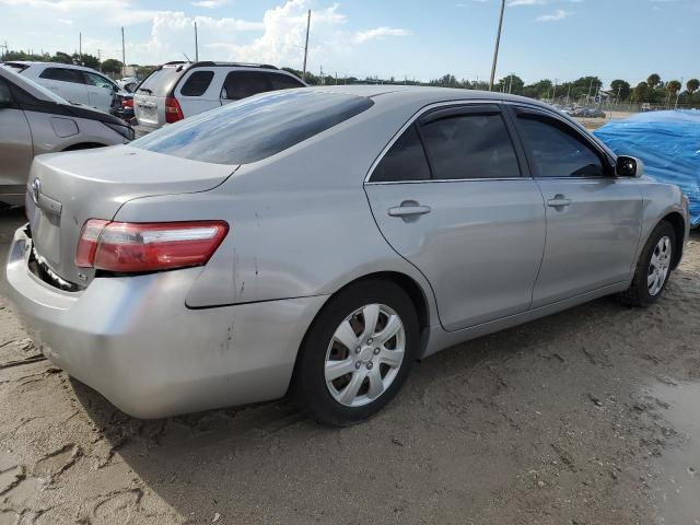 Photo 2 VIN: 4T4BE46K19R126398 - TOYOTA CAMRY AUTO 