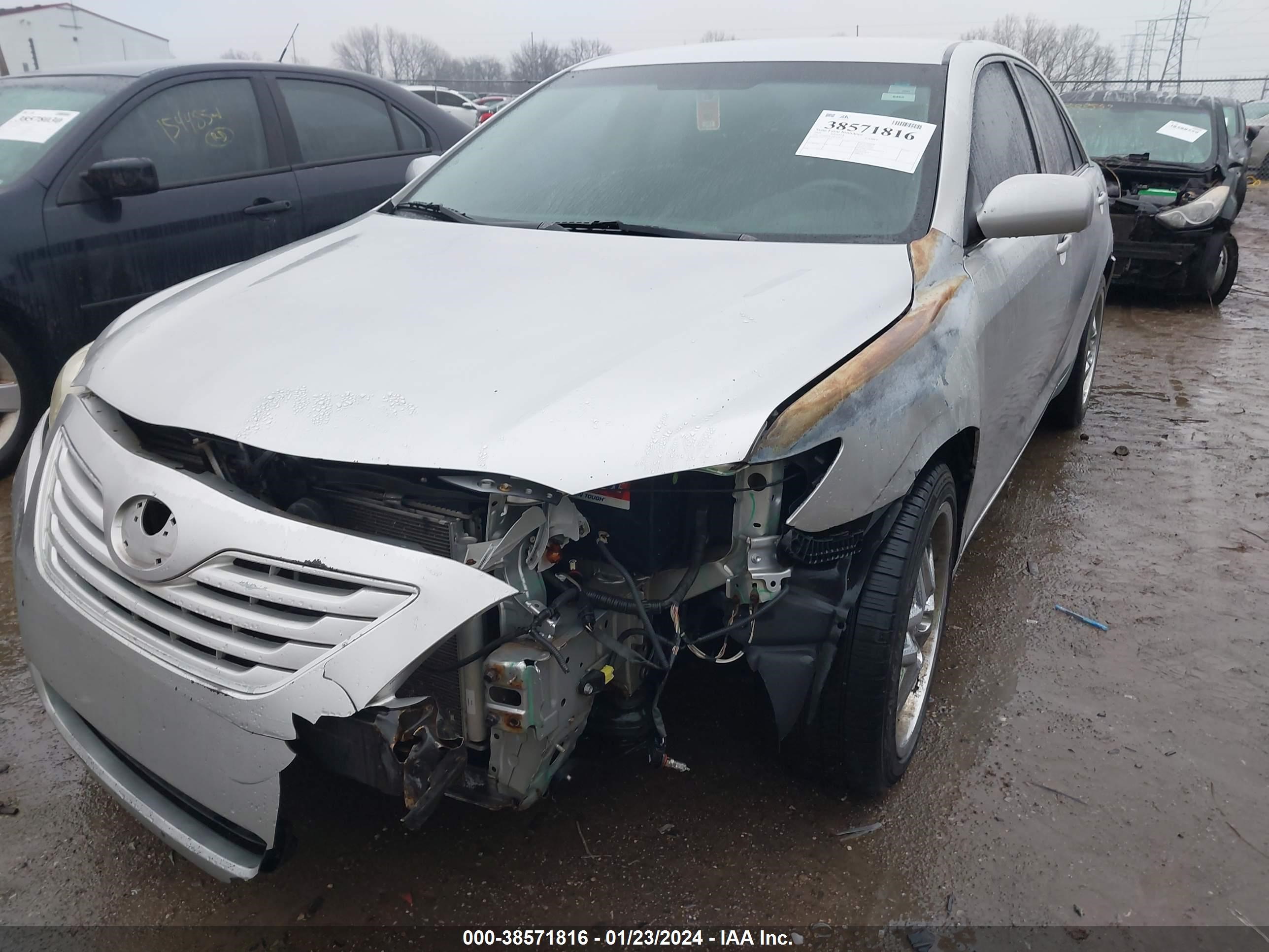 Photo 5 VIN: 4T4BE46K29R069452 - TOYOTA CAMRY 