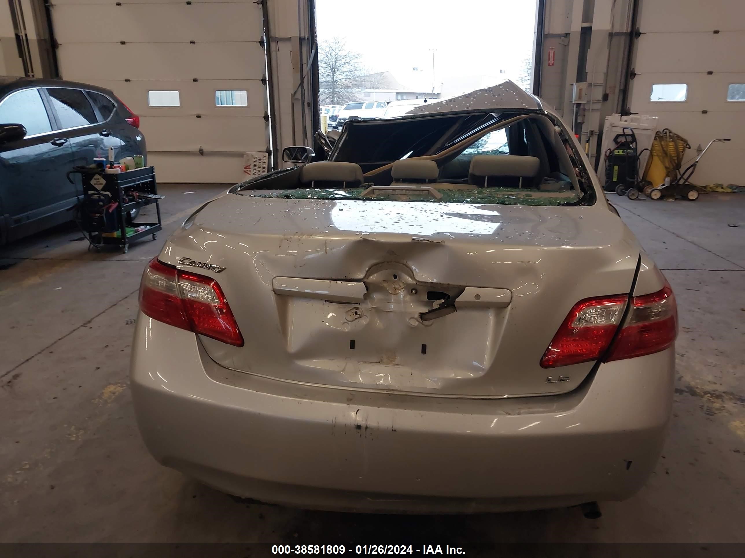 Photo 15 VIN: 4T4BE46K29R073114 - TOYOTA CAMRY 