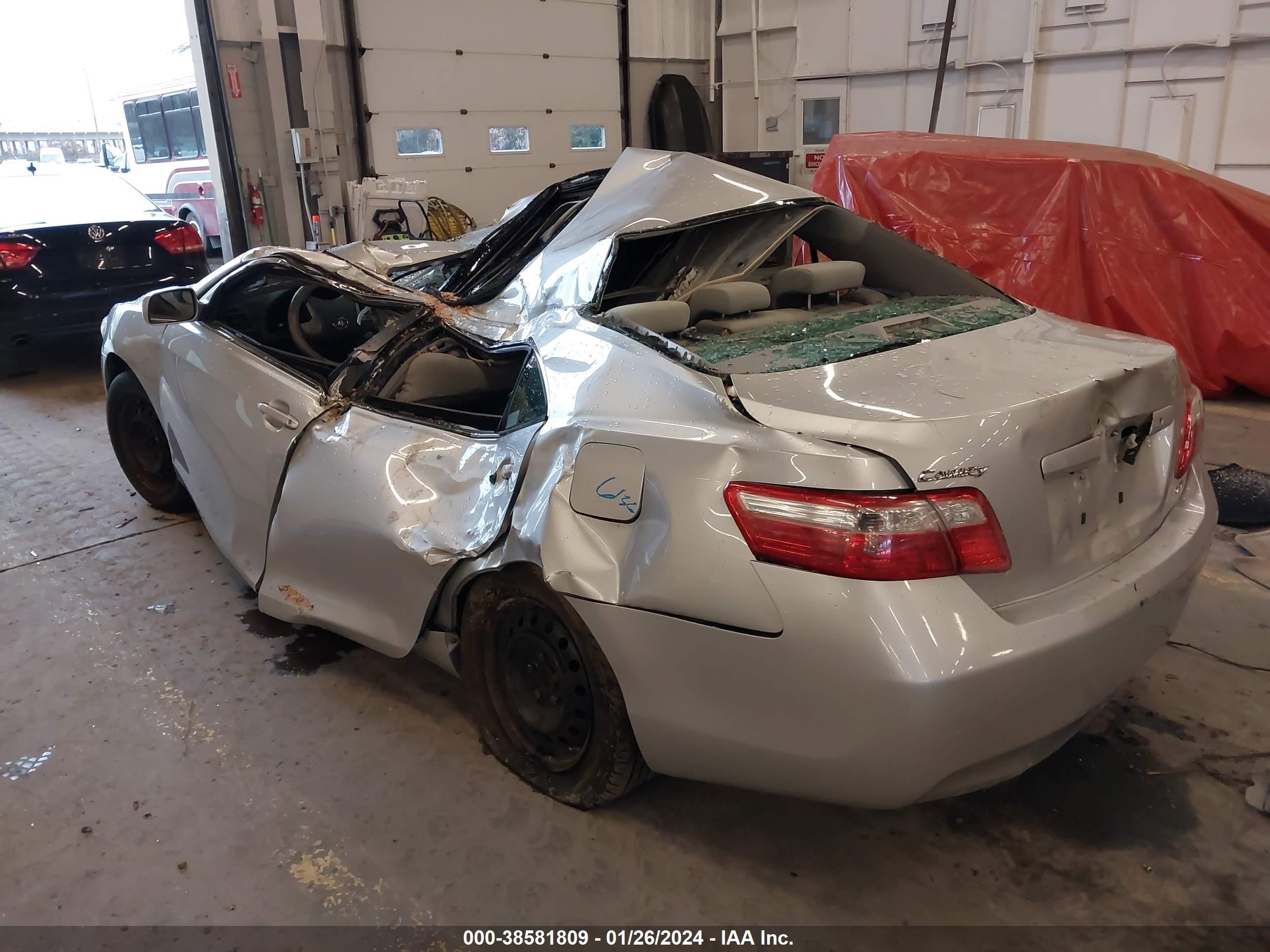 Photo 2 VIN: 4T4BE46K29R073114 - TOYOTA CAMRY 