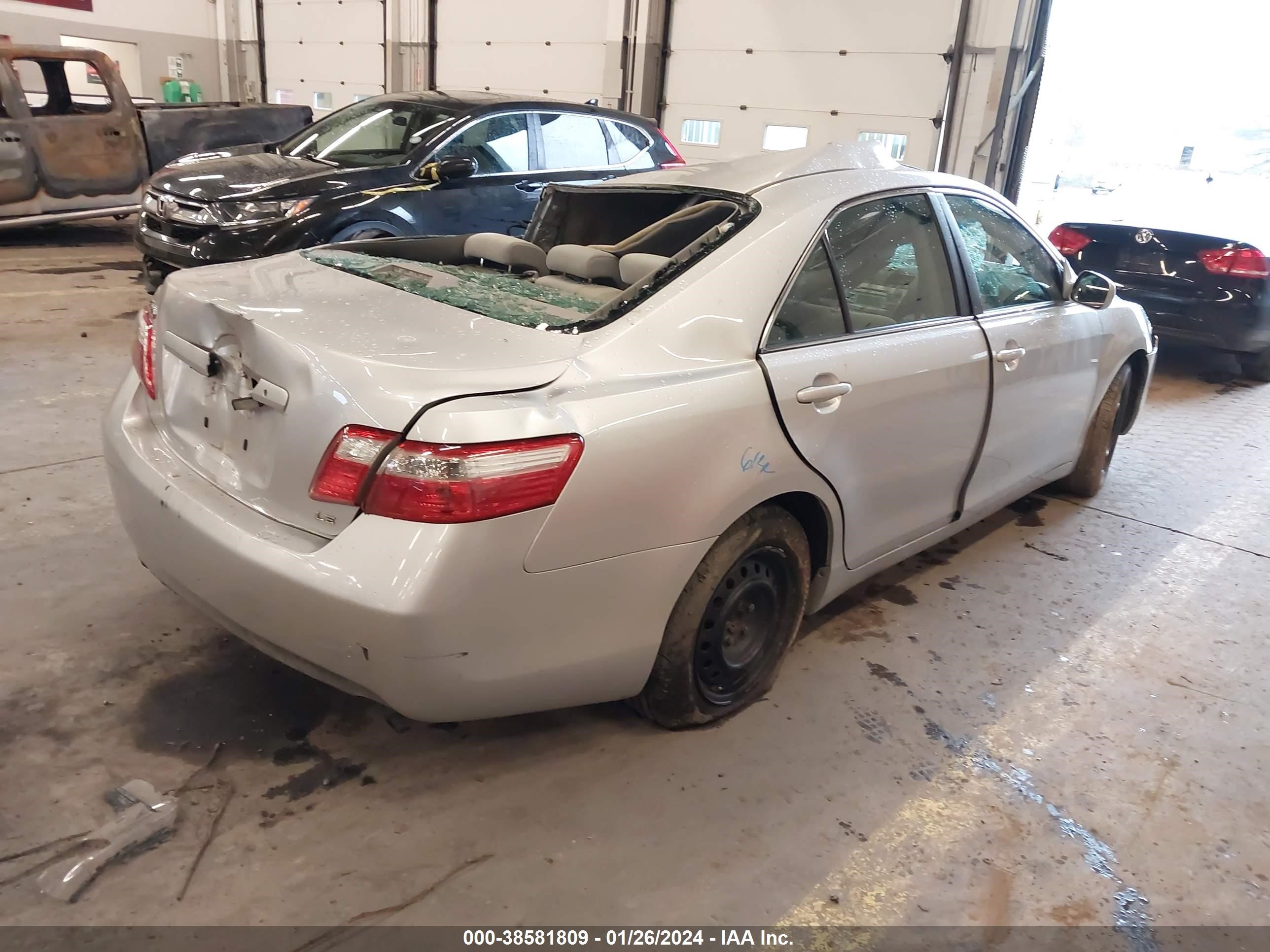 Photo 3 VIN: 4T4BE46K29R073114 - TOYOTA CAMRY 