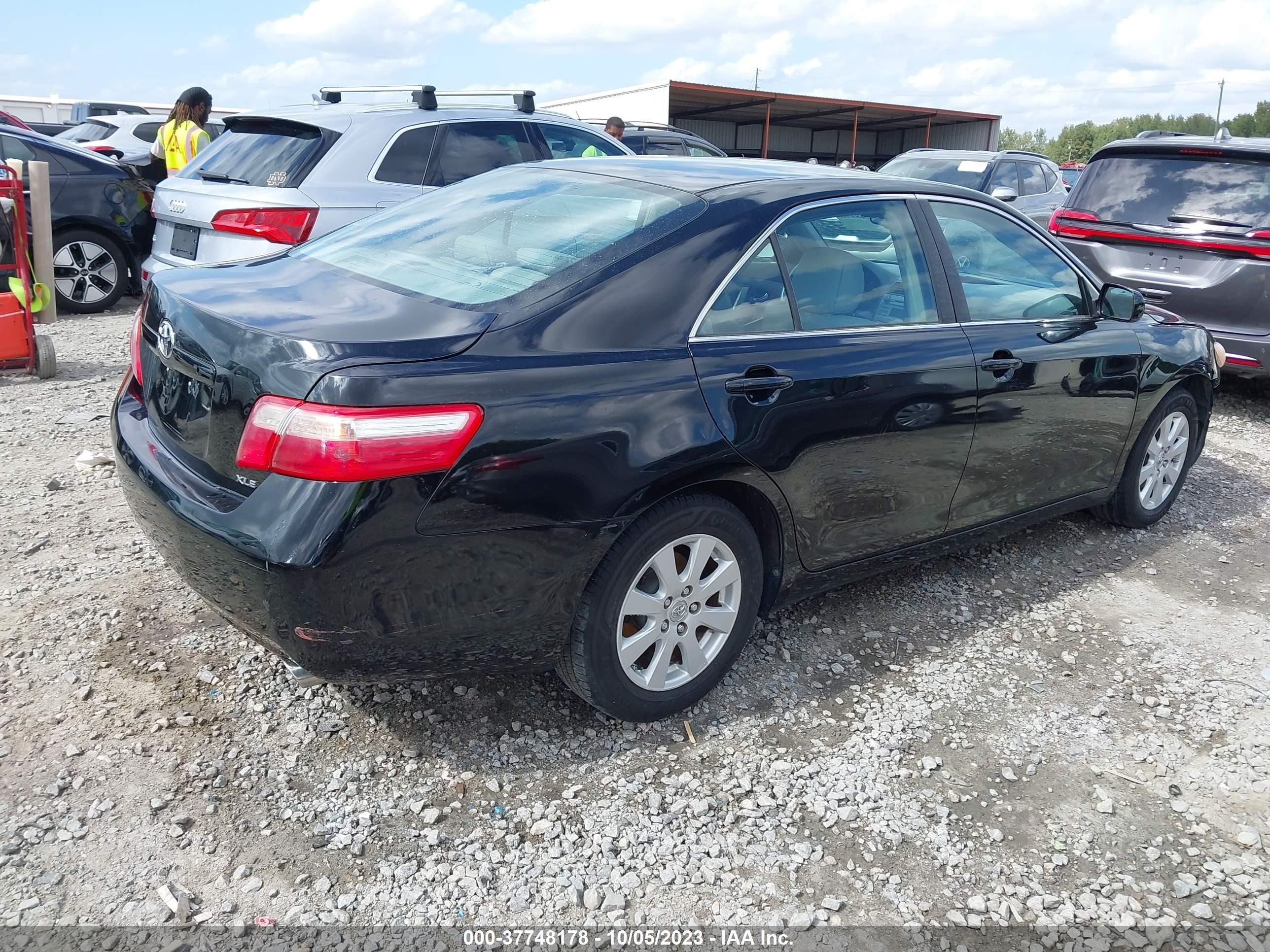 Photo 3 VIN: 4T4BE46K29R100683 - TOYOTA CAMRY 