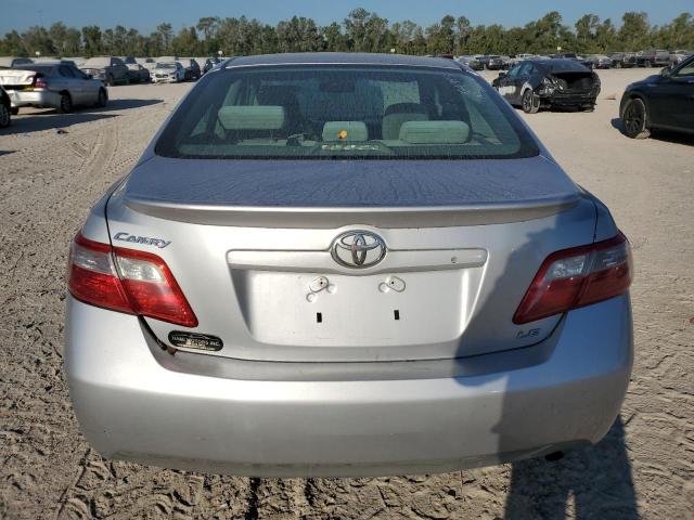 Photo 5 VIN: 4T4BE46K38R024583 - TOYOTA CAMRY CE 