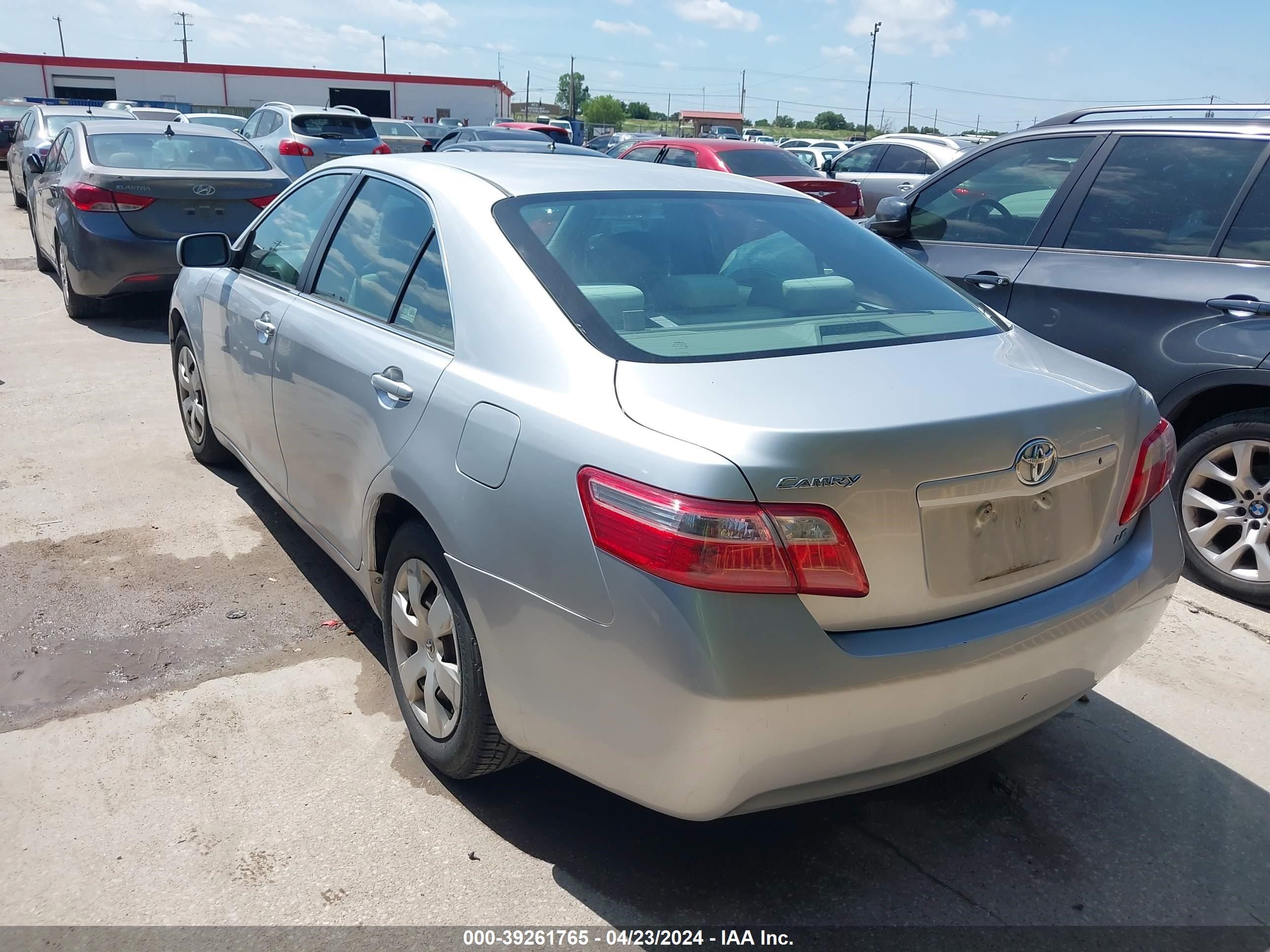 Photo 2 VIN: 4T4BE46K39R059576 - TOYOTA CAMRY 