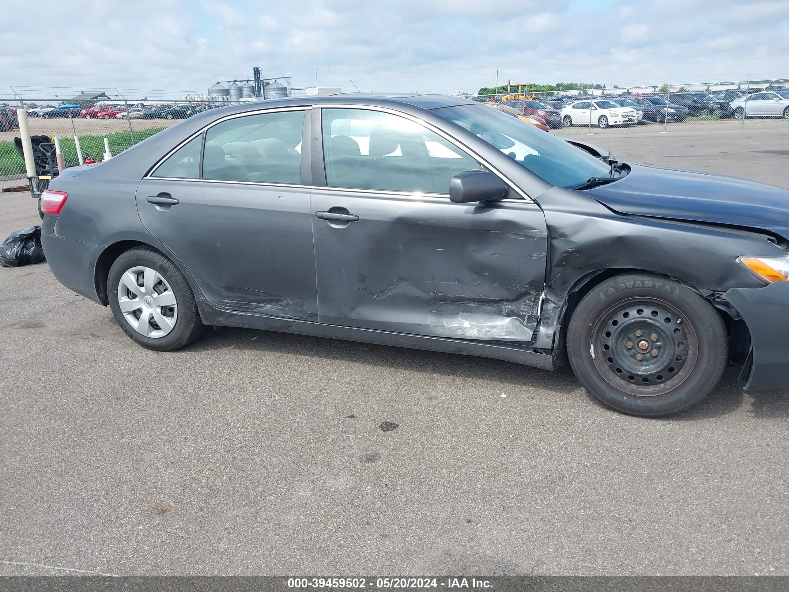 Photo 12 VIN: 4T4BE46K39R117153 - TOYOTA CAMRY 