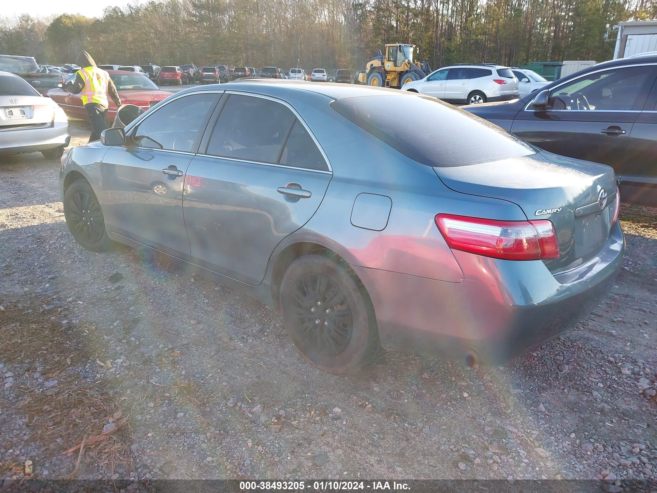 Photo 2 VIN: 4T4BE46K39R134941 - TOYOTA CAMRY 